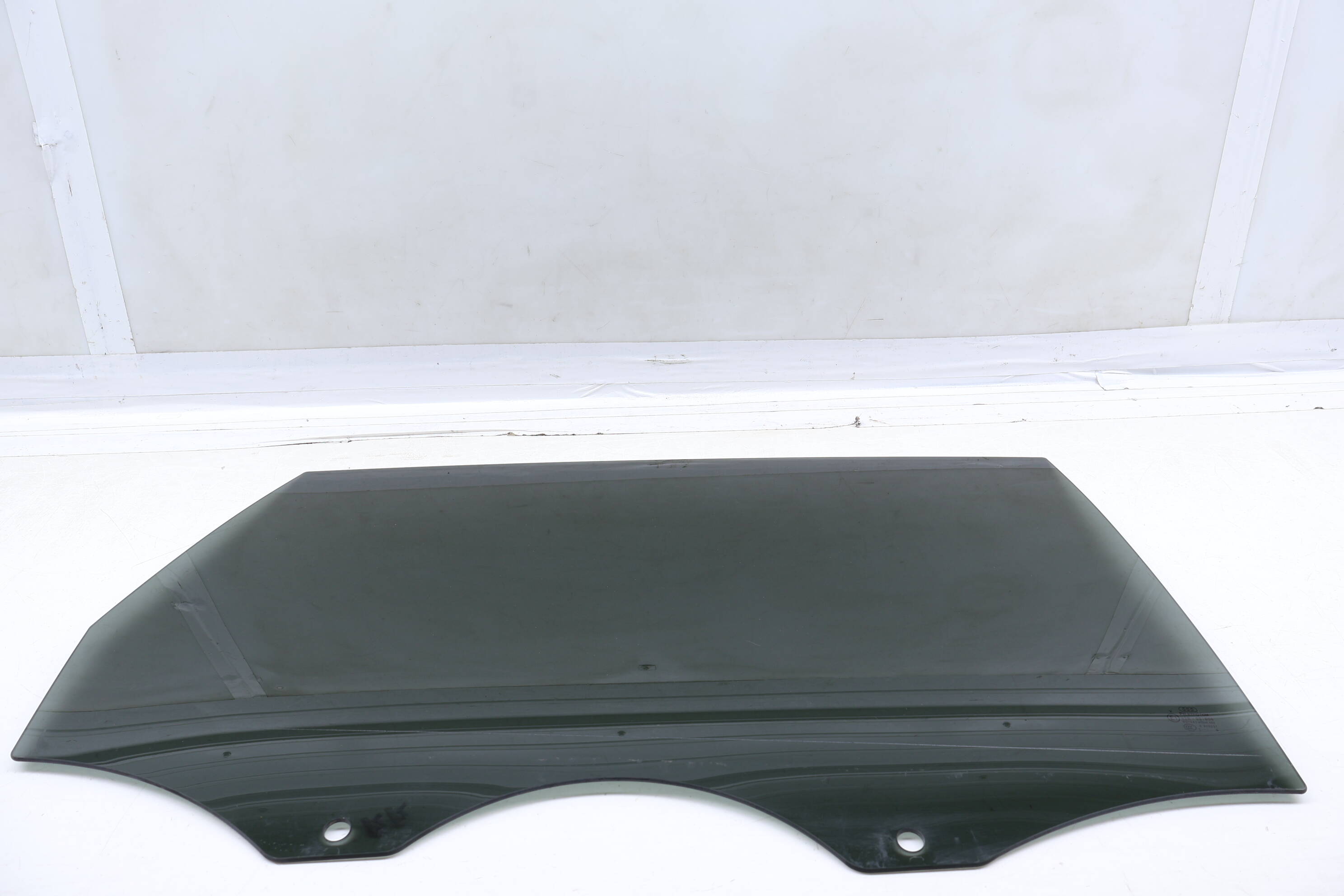 Door Window Glass 4L0845206A