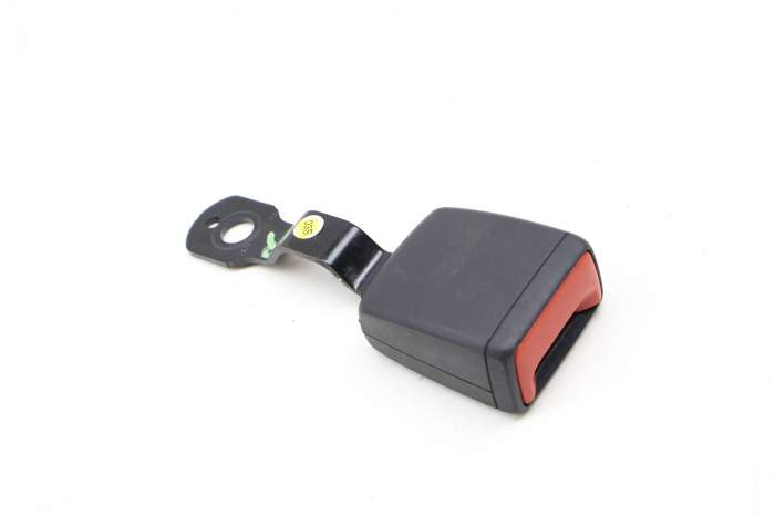 2Nd Row Seat Belt Buckle / Receiver 3CN857739 main product photo
