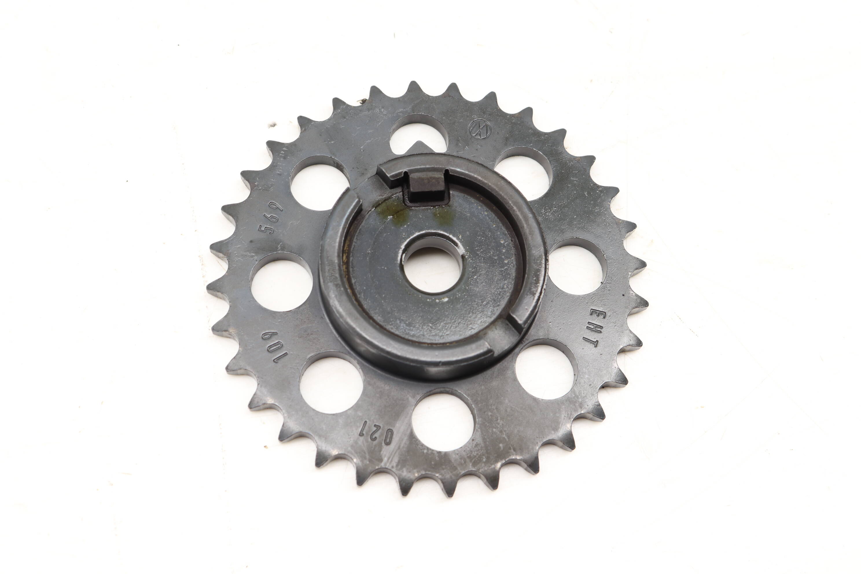 Timing Chain Gear / Sprocket 021109569
