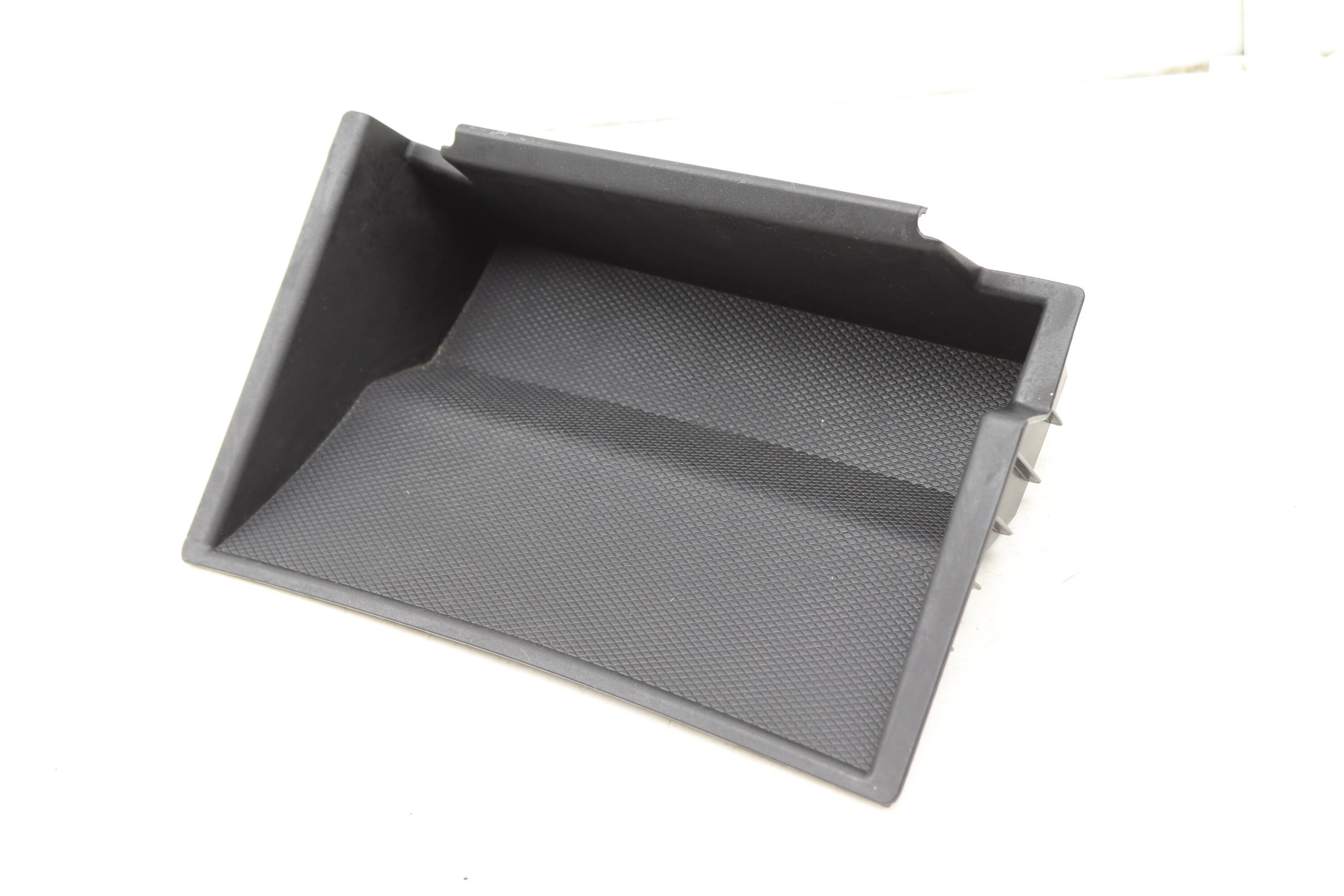 Glove Box Housing Insert 2046890096