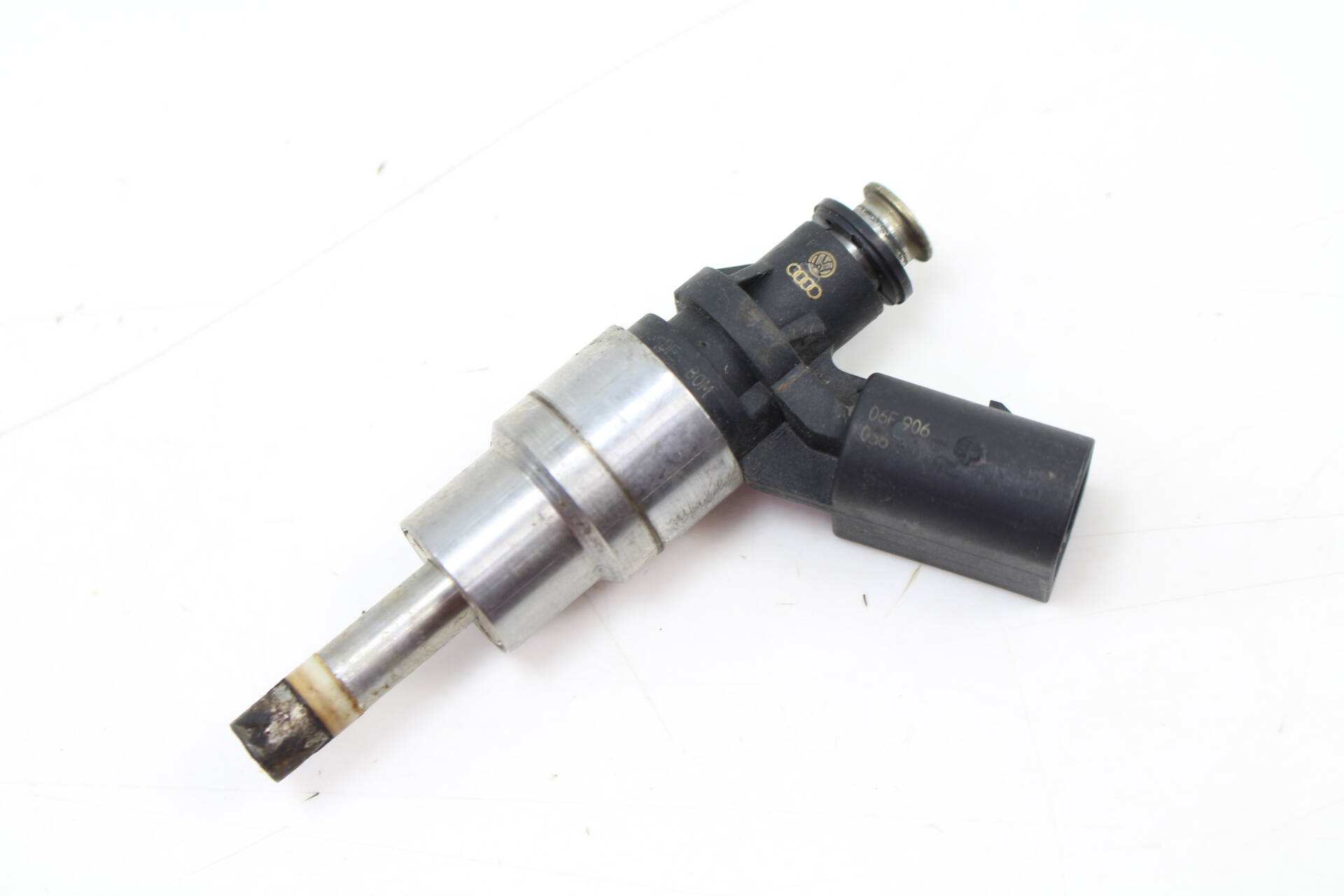 Fuel&#x20;Injector&#x20;06F906036