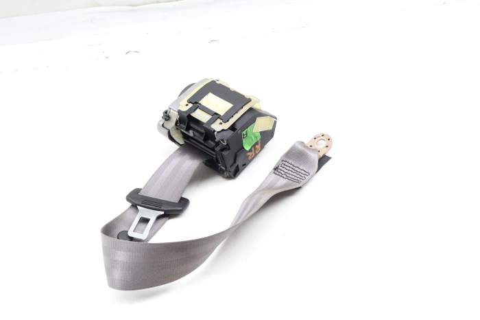 Seatbelt / Seat Belt Retractor 8D9857806D main product photo