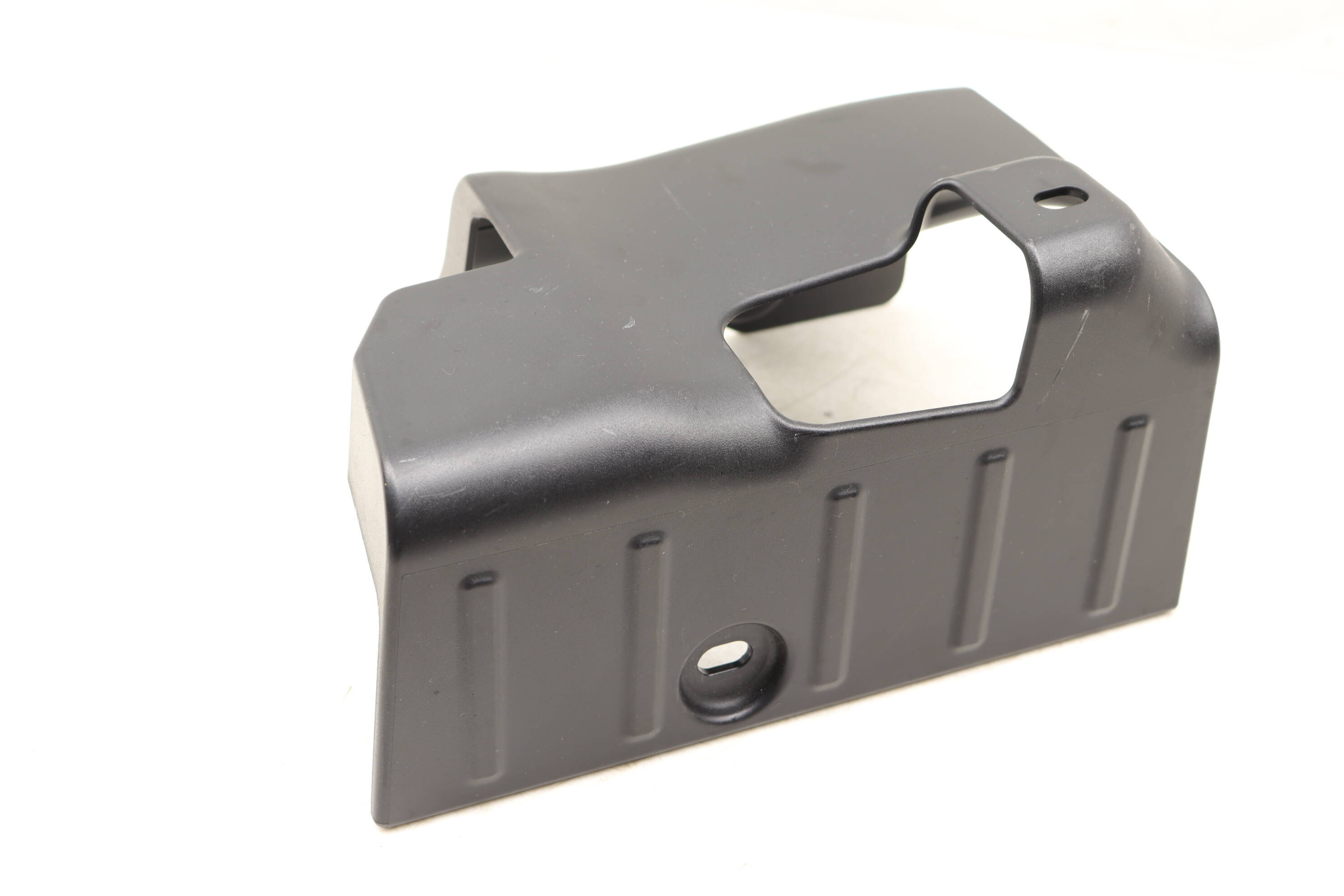 Trunk&#x20;Trim&#x20;Panel&#x20;51477289141