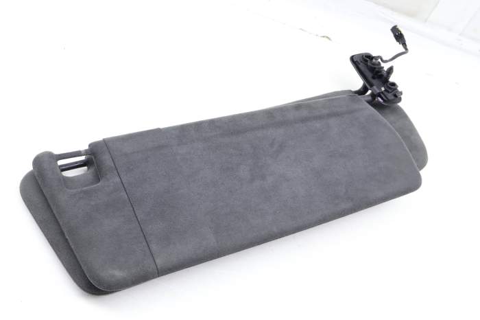 Dual Sun Visor / Mirror 7L5857551AN main product photo