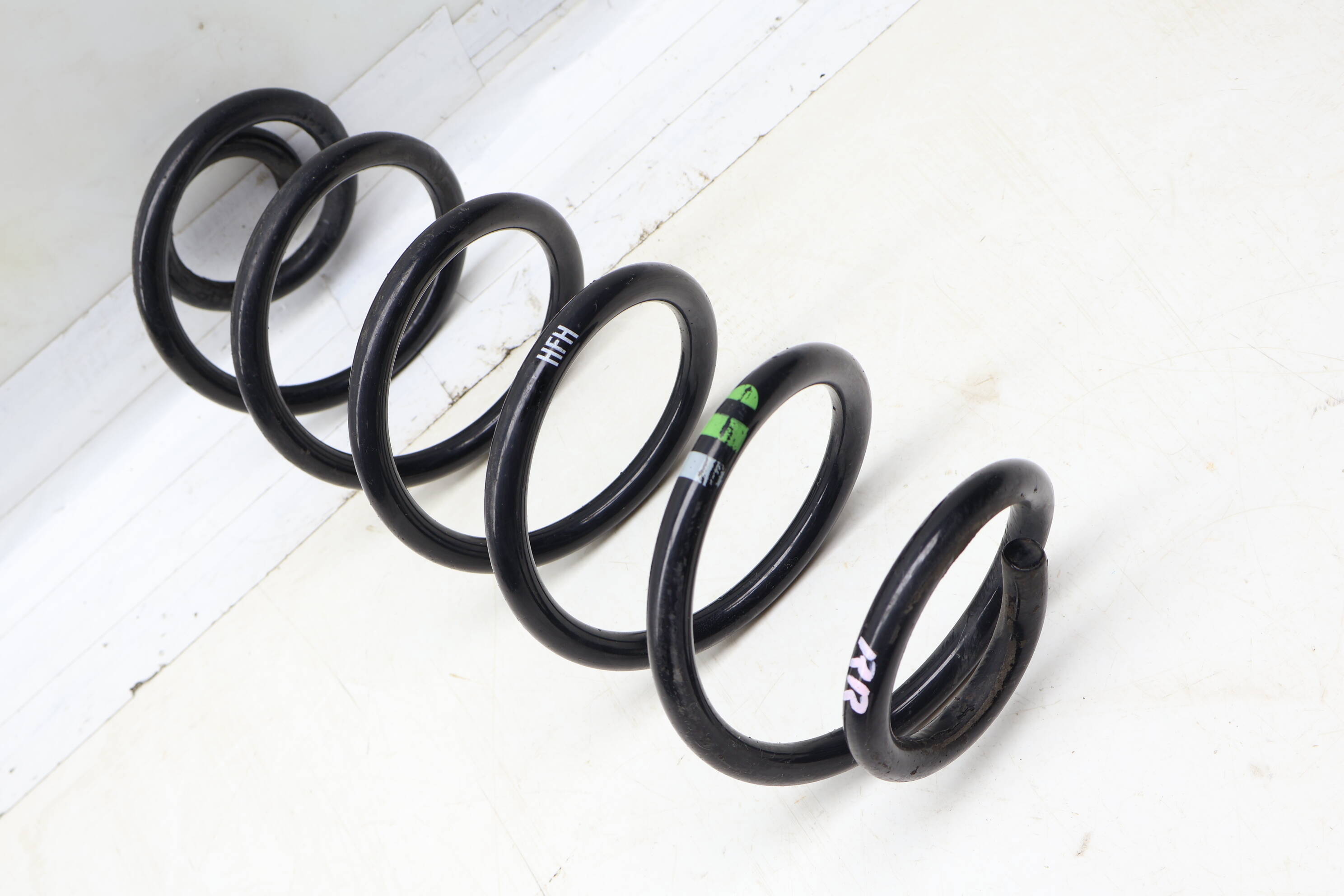 Coil Spring 8K0511115DK