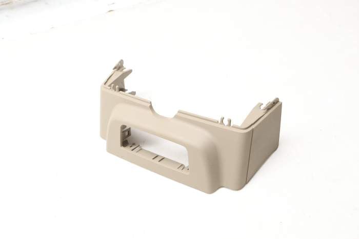 Road Assistance Switch Trim / Bezel 1668211836 main product photo
