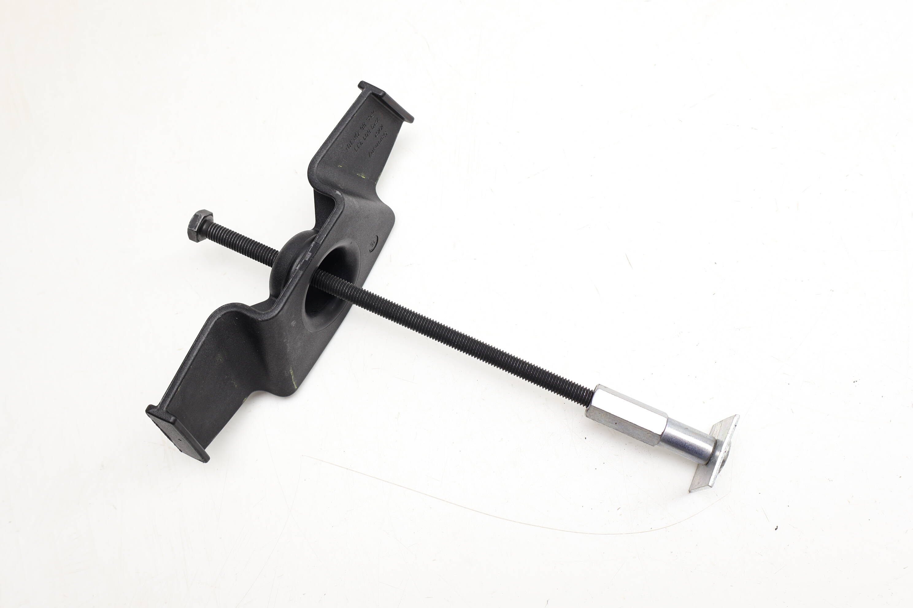 Spare Tire Fastener / Tie Down Bolt 7P0601233 95836253300