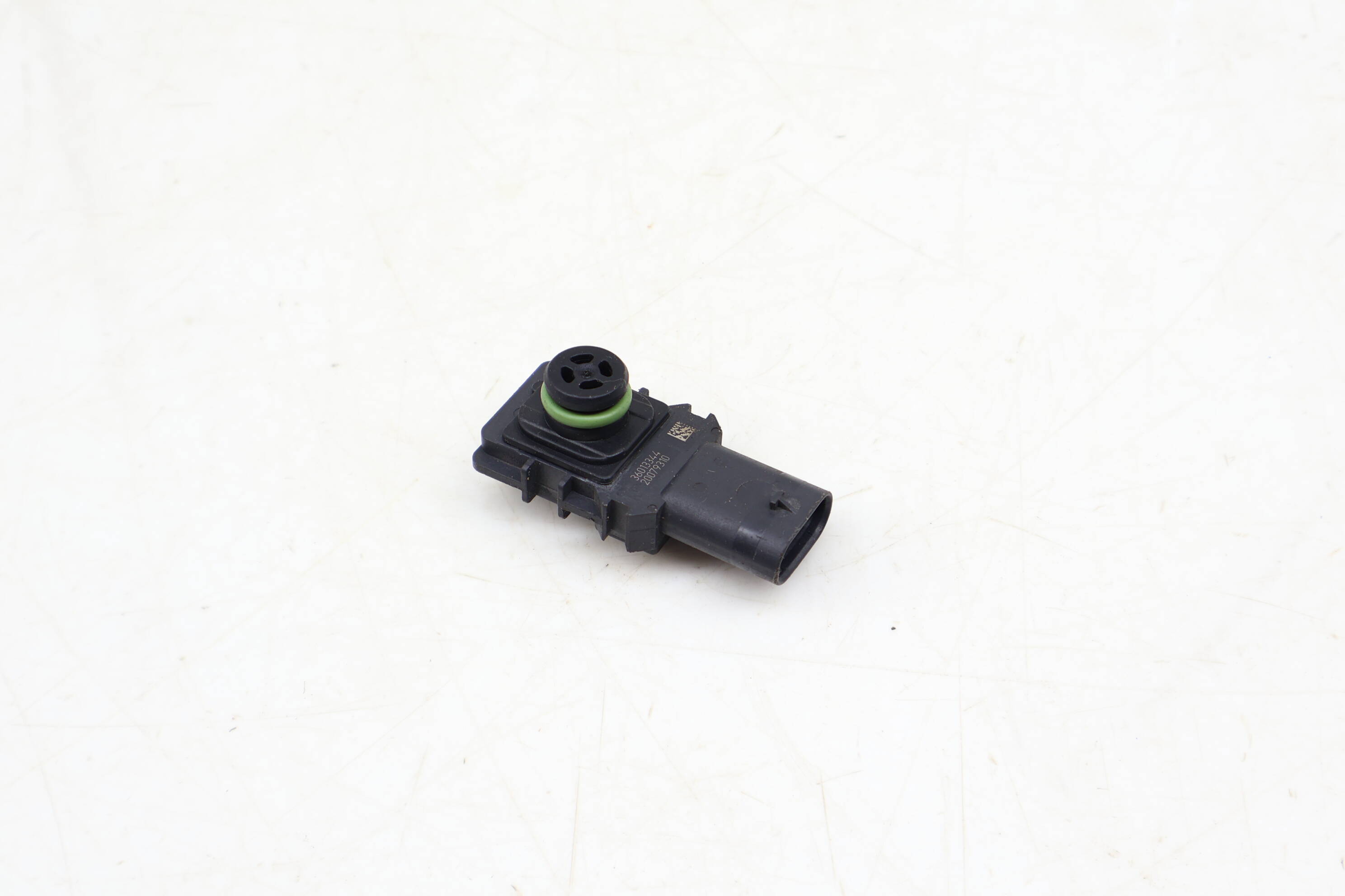 Secondary Air Pump Pressure Sensor 06E906052 95860635200