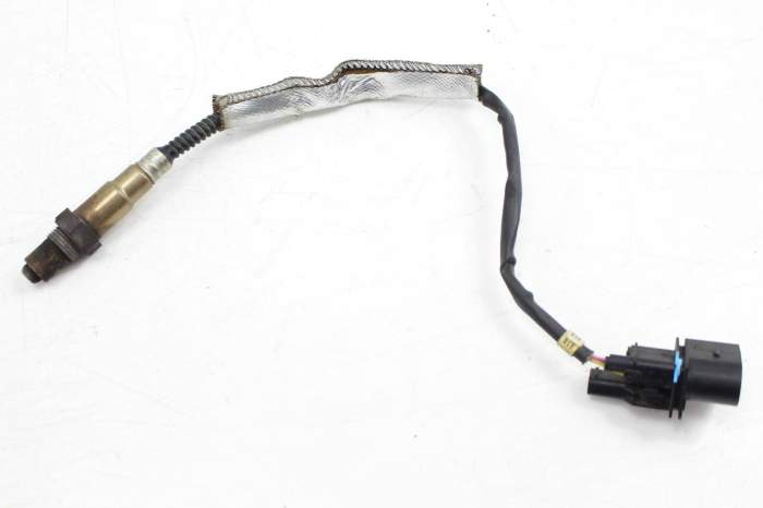 Oxygen O2 Sensor - Pre Cat Upstream 06A906262BE main product photo