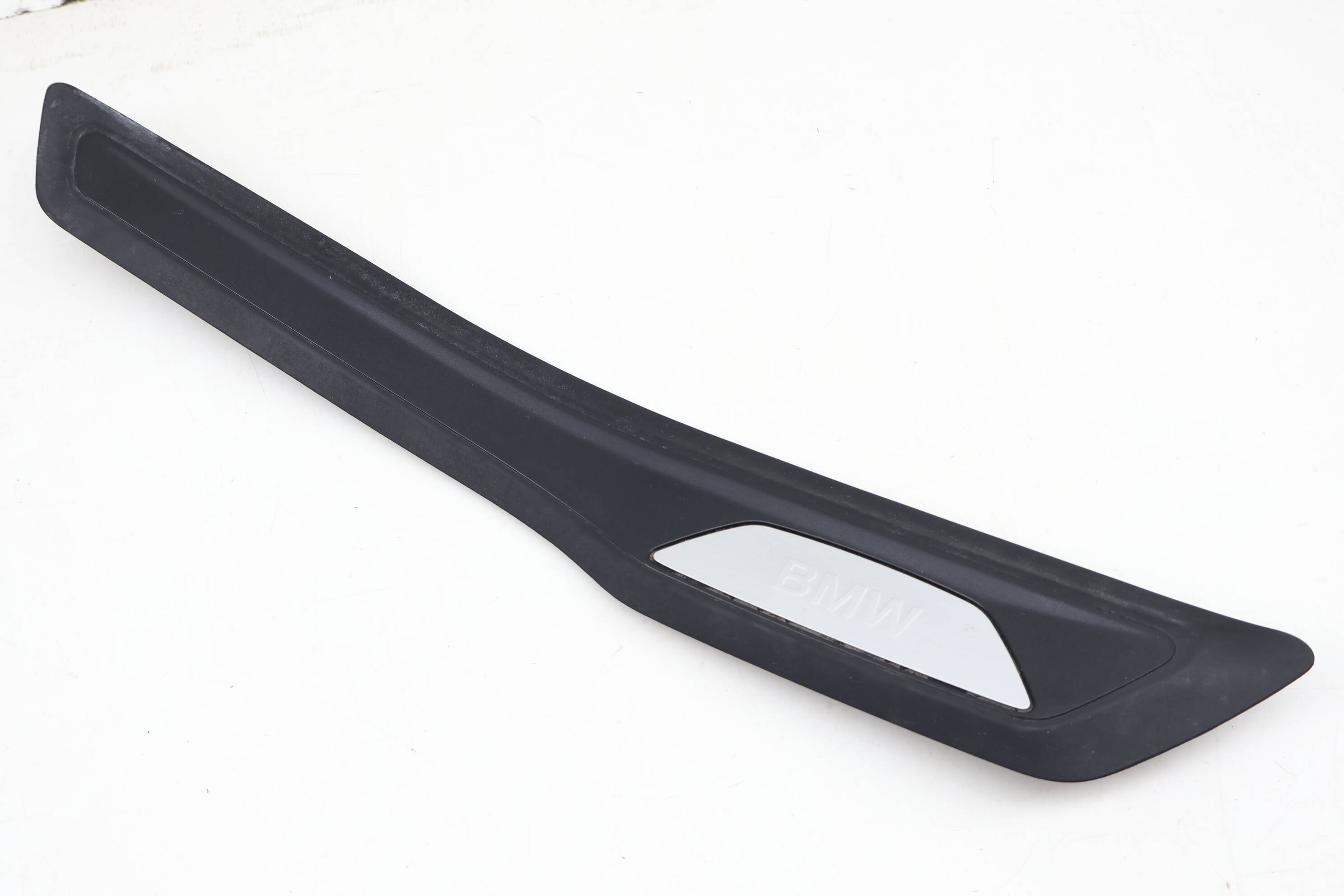 Door&#x20;Sill&#x20;&#x2F;&#x20;Scuff&#x20;Plate&#x20;51477289226