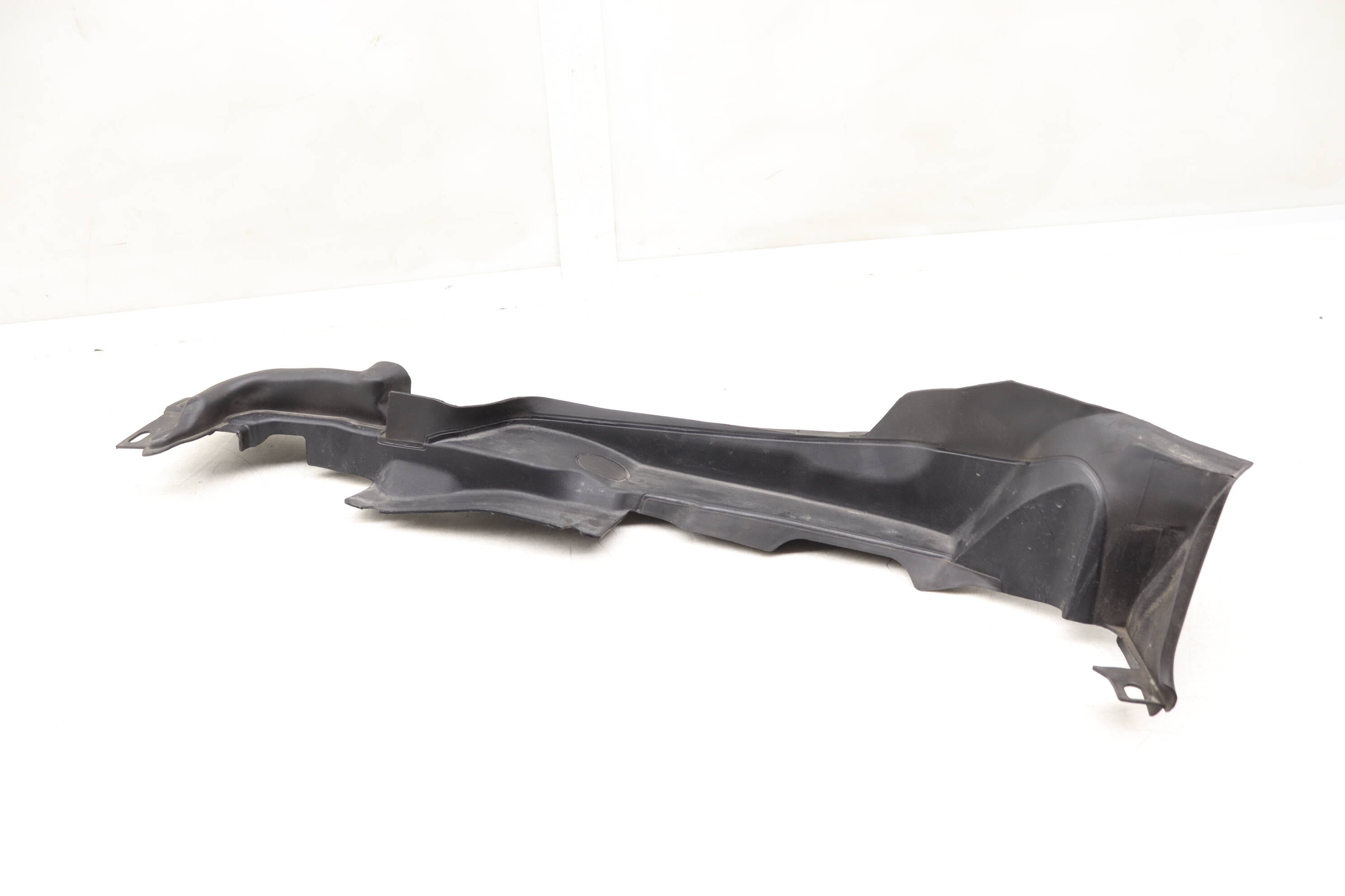 Cowl Cover / Trim 8W6821169C