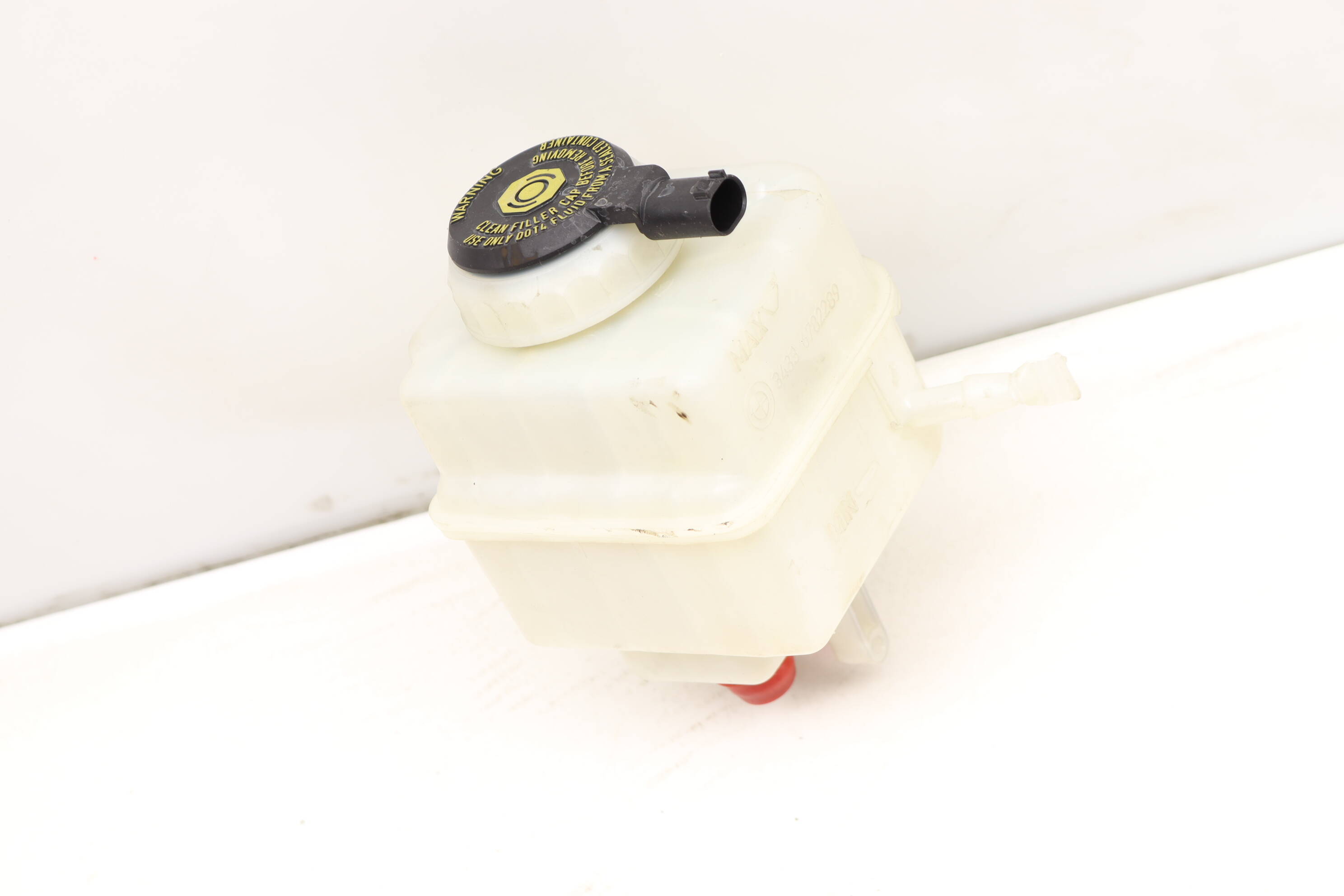 Brake Fluid Reservoir / Tank 34336782289