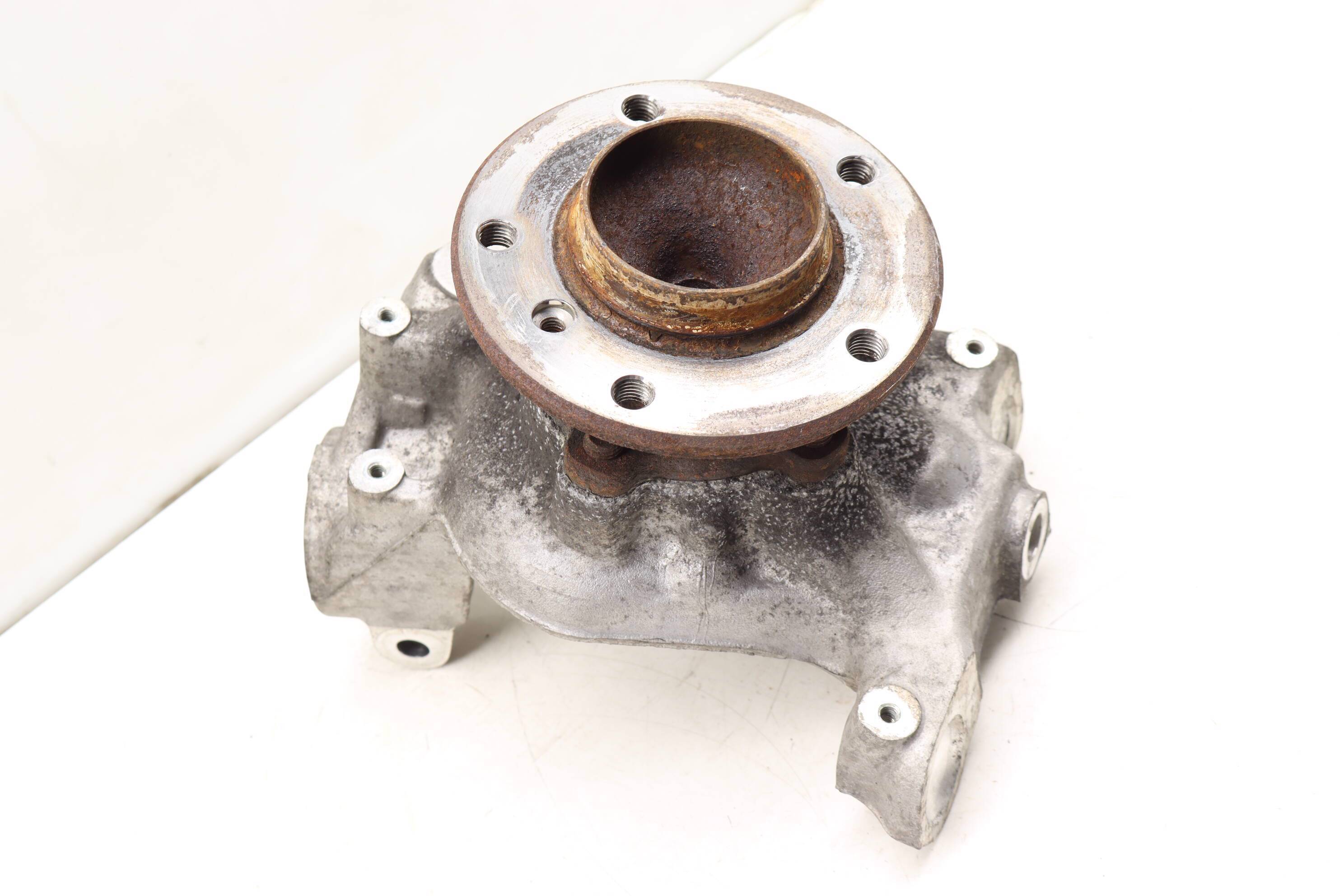 BMW Front Left Spindle Knuckle W/ Wheel Bearing 31216764443