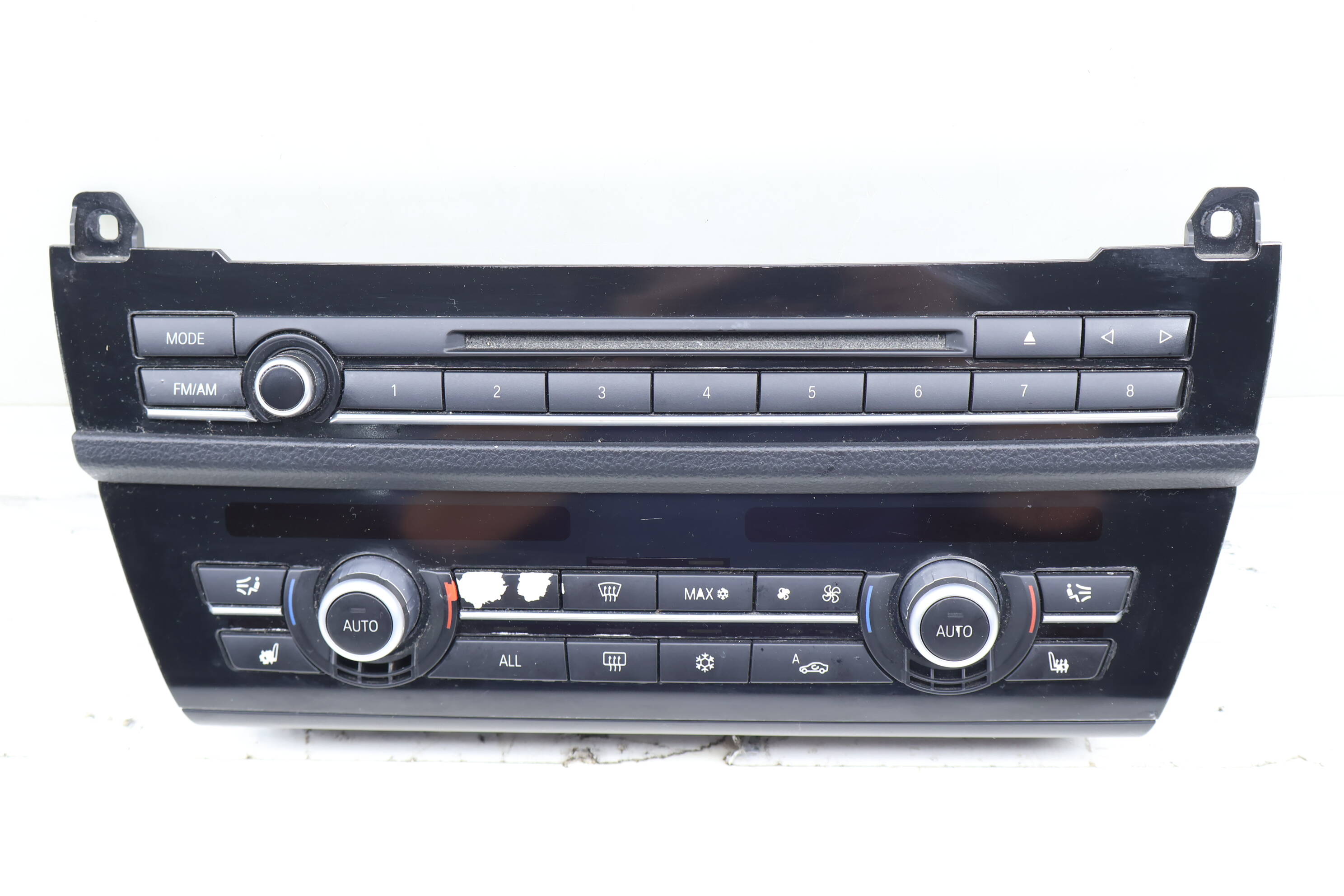 Radio / Climate Control Temp Unit 61319328425