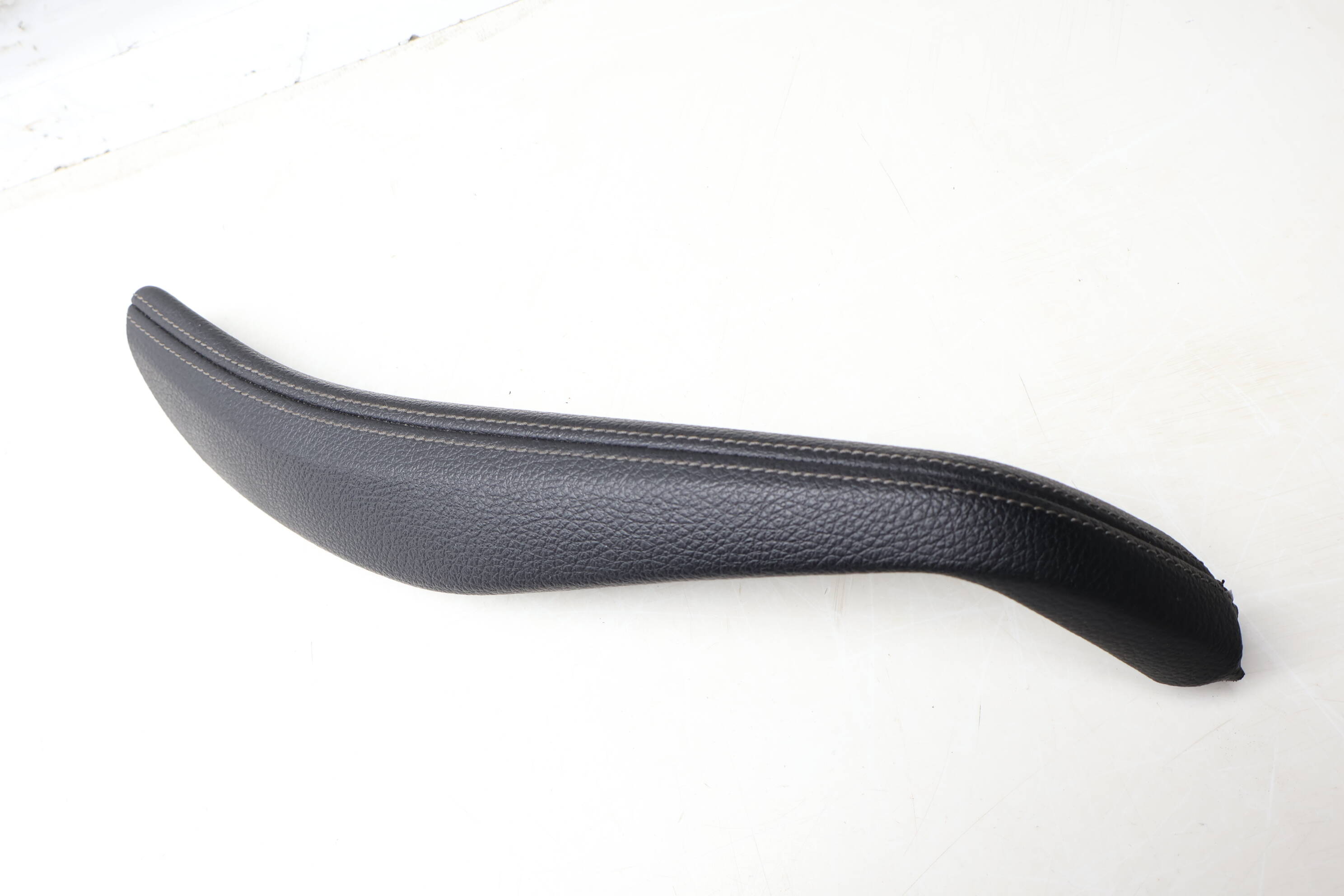 Door Pull / Grab Handle 51417497063