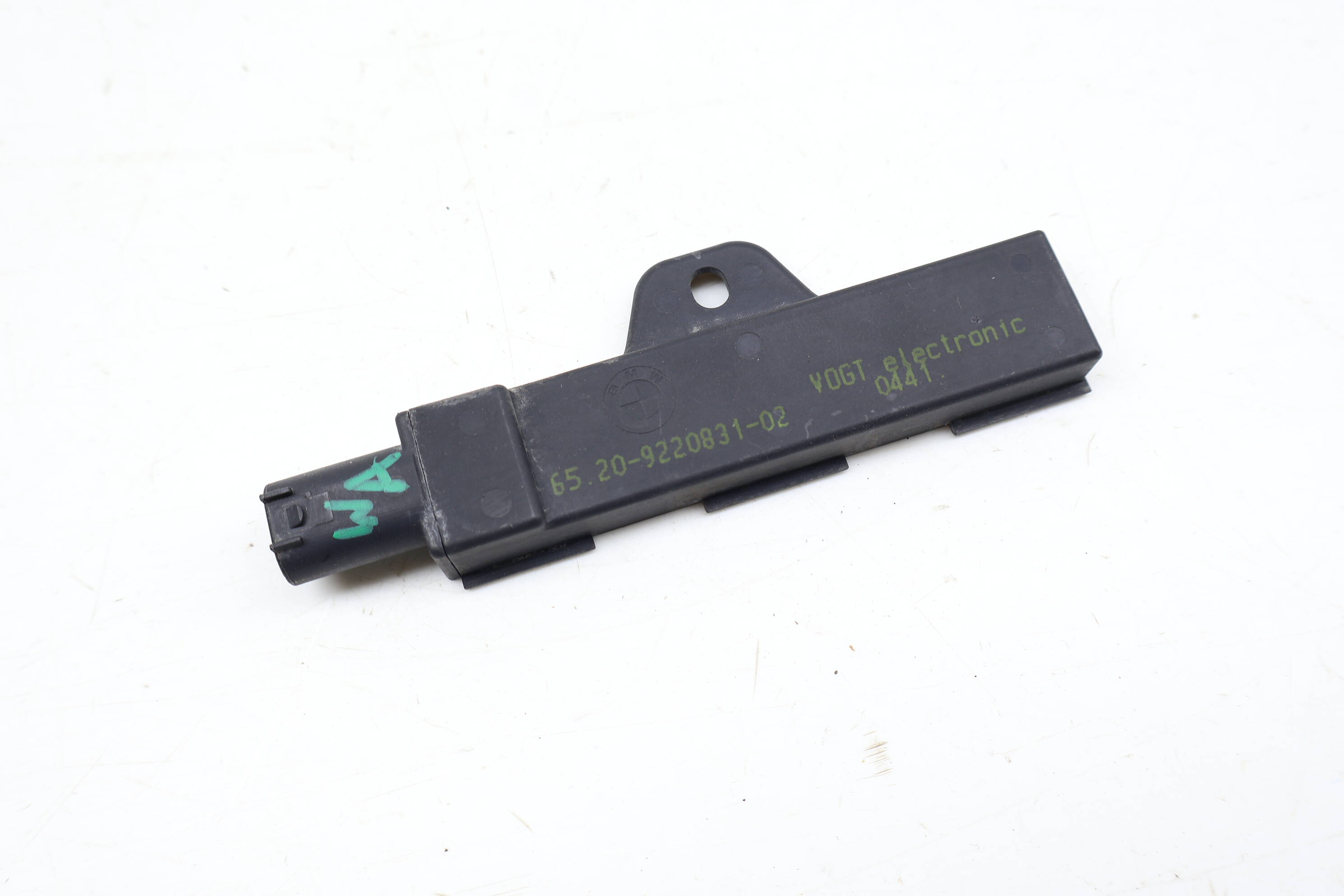 Keyless&#x20;Entry&#x20;Antenna&#x20;65209220831