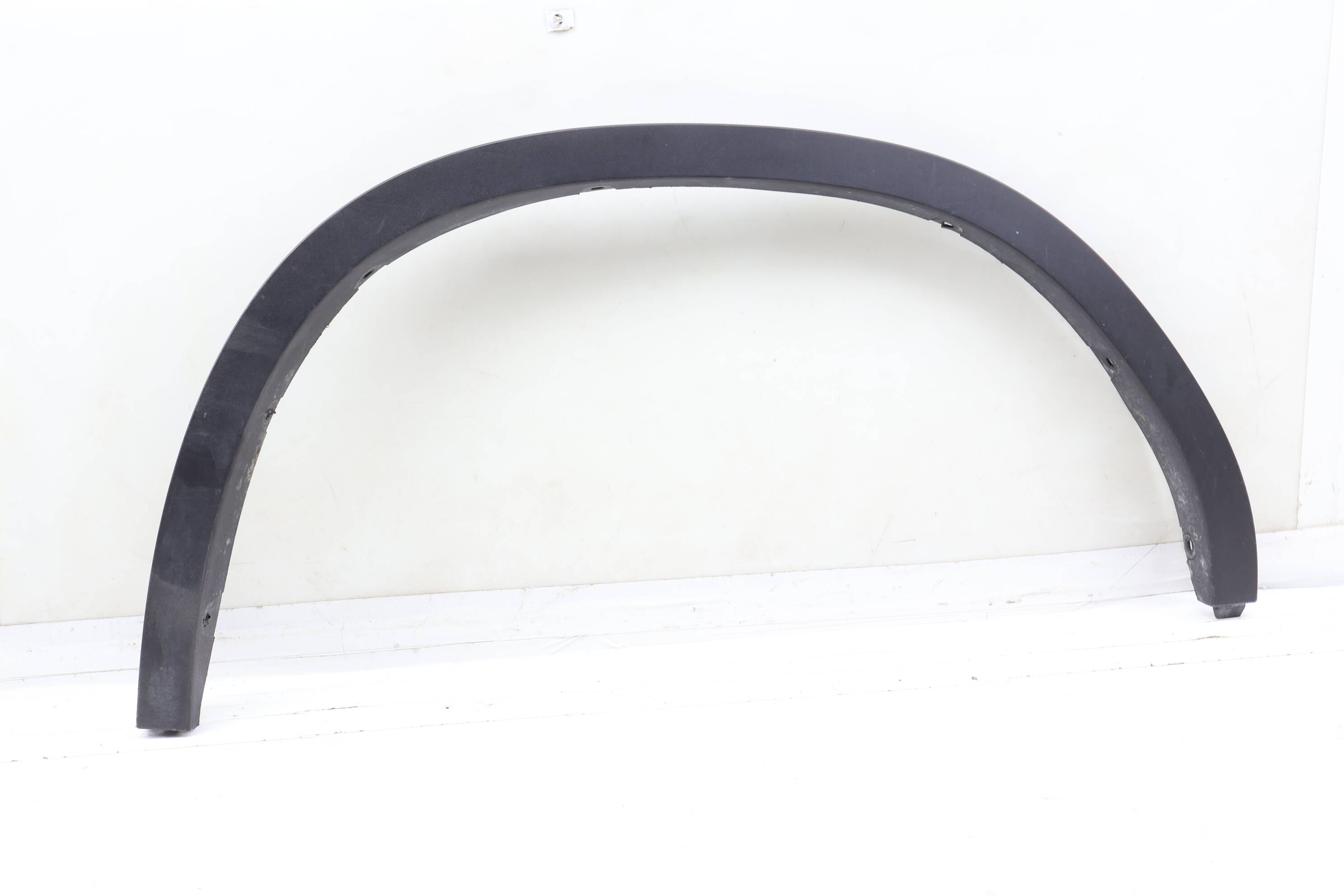 Fender Flare / Wheel Arch Trim 51777400669
