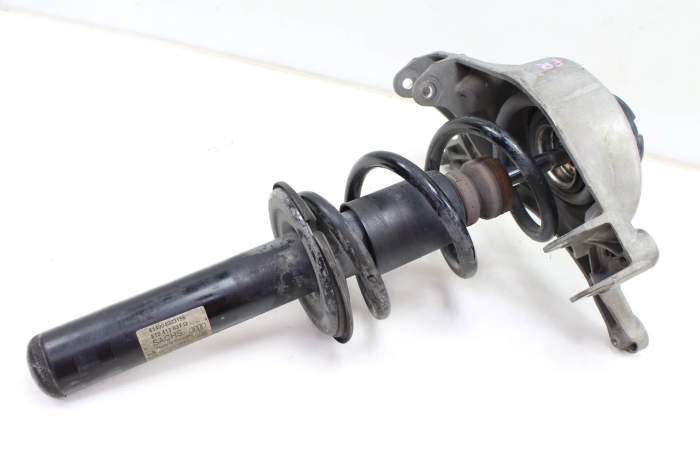 Strut / Shock Absorber Assembly 8T0413031Q main product photo