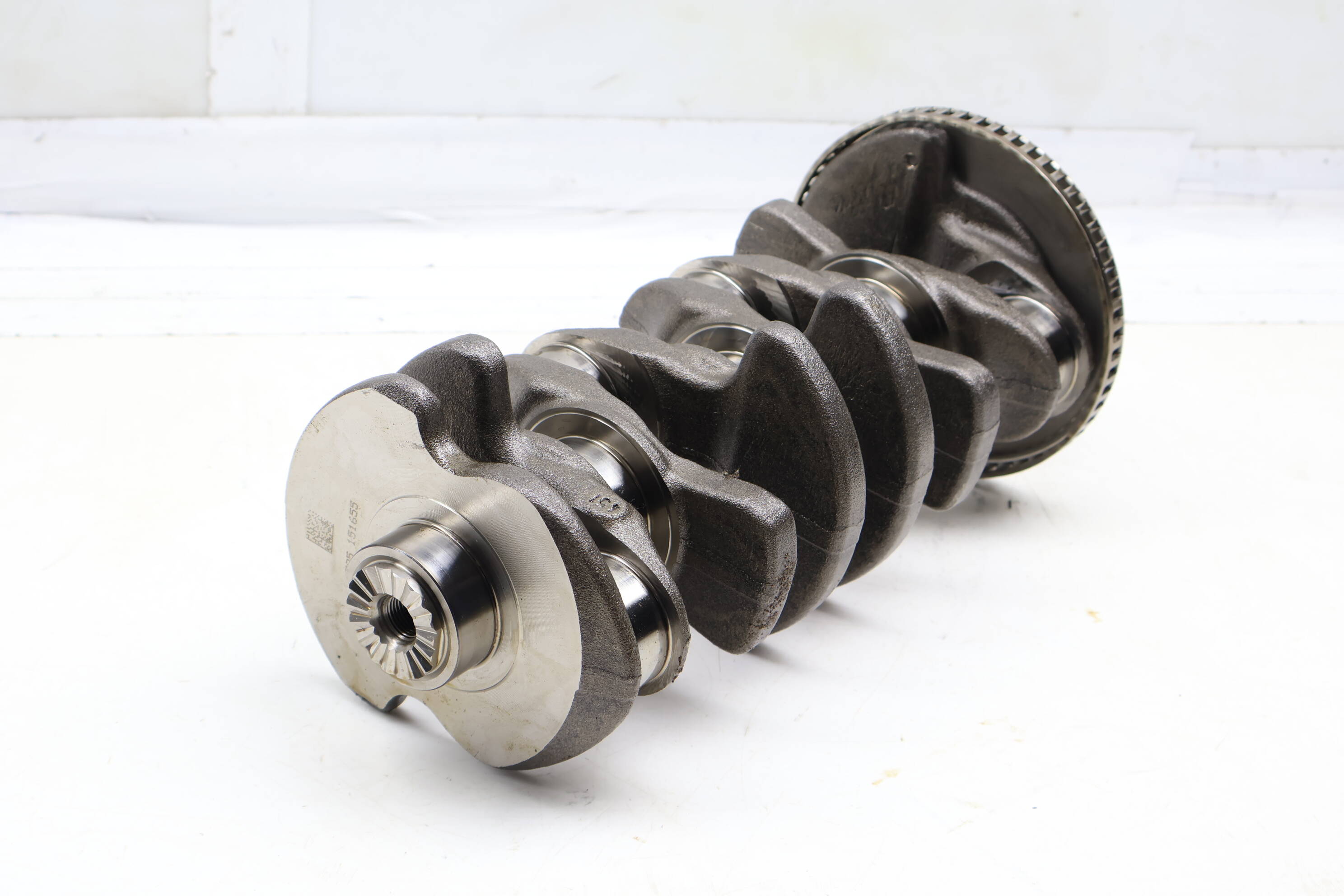 Crankshaft / Crank Shaft 06K105101A