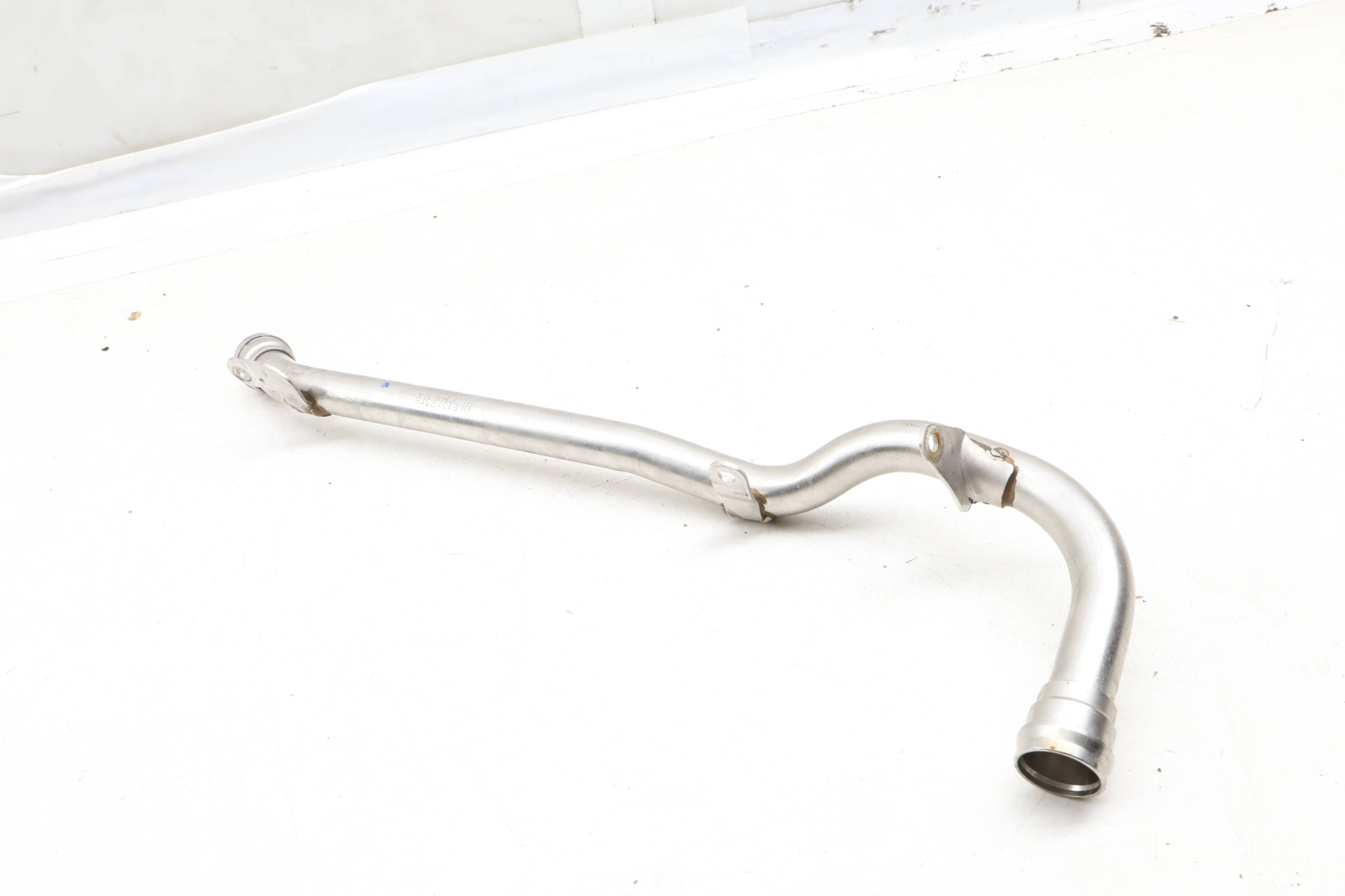 Egr / Secondary Air Pump Line / Pipe 06E131831S