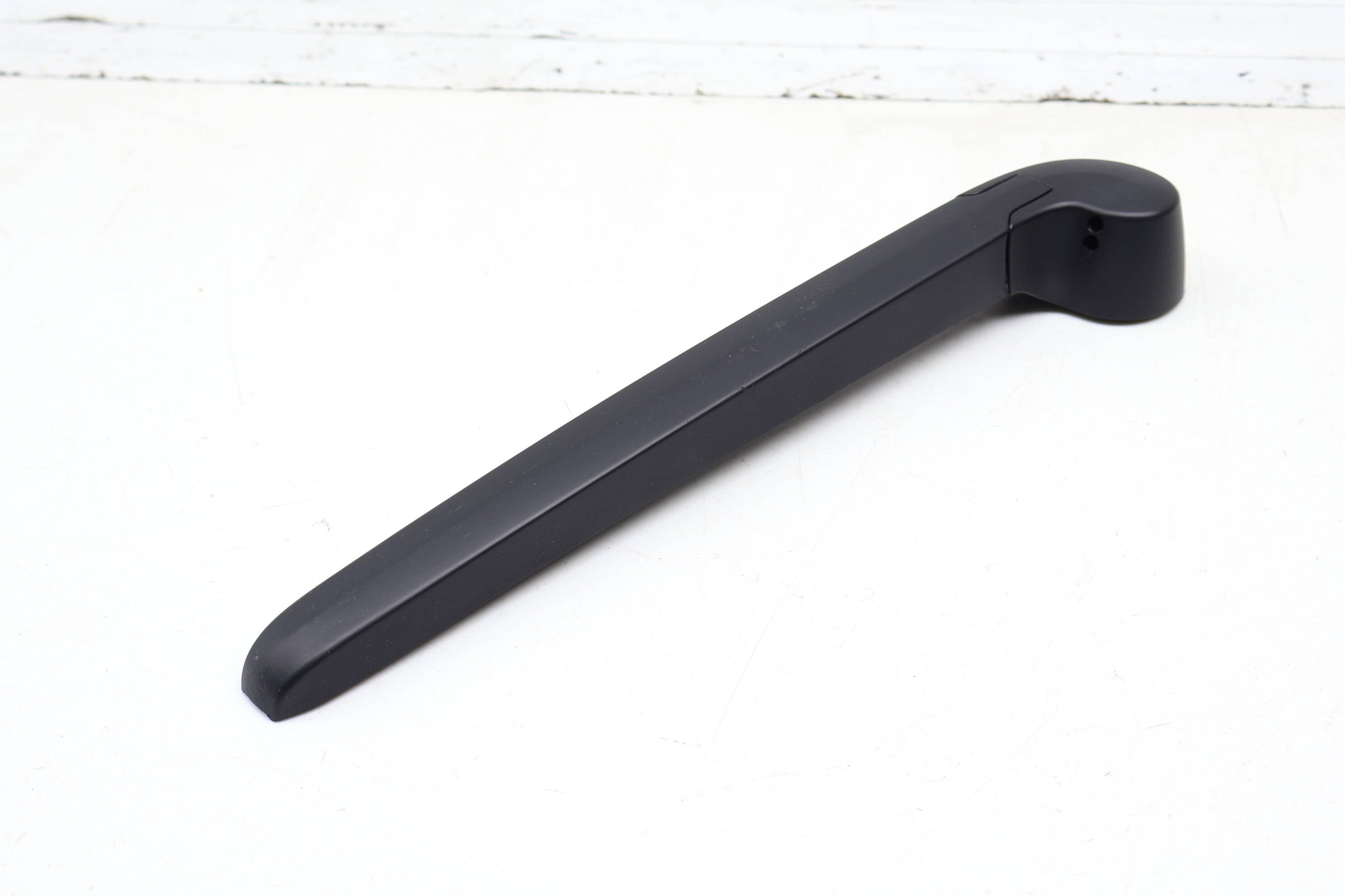 Hatch Window Wiper Arm 80A955405
