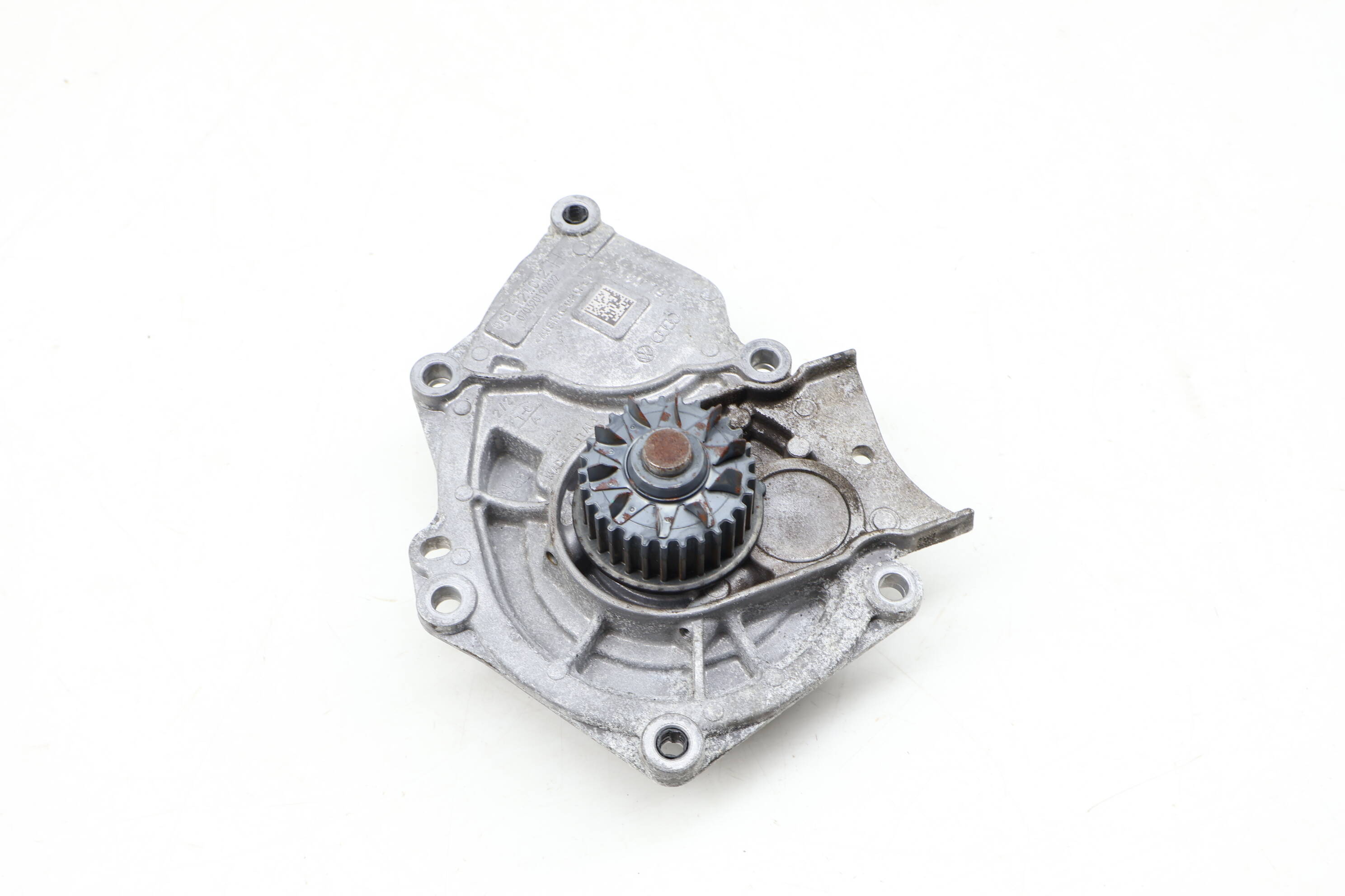 Coolant / Water Pump 06L121012H