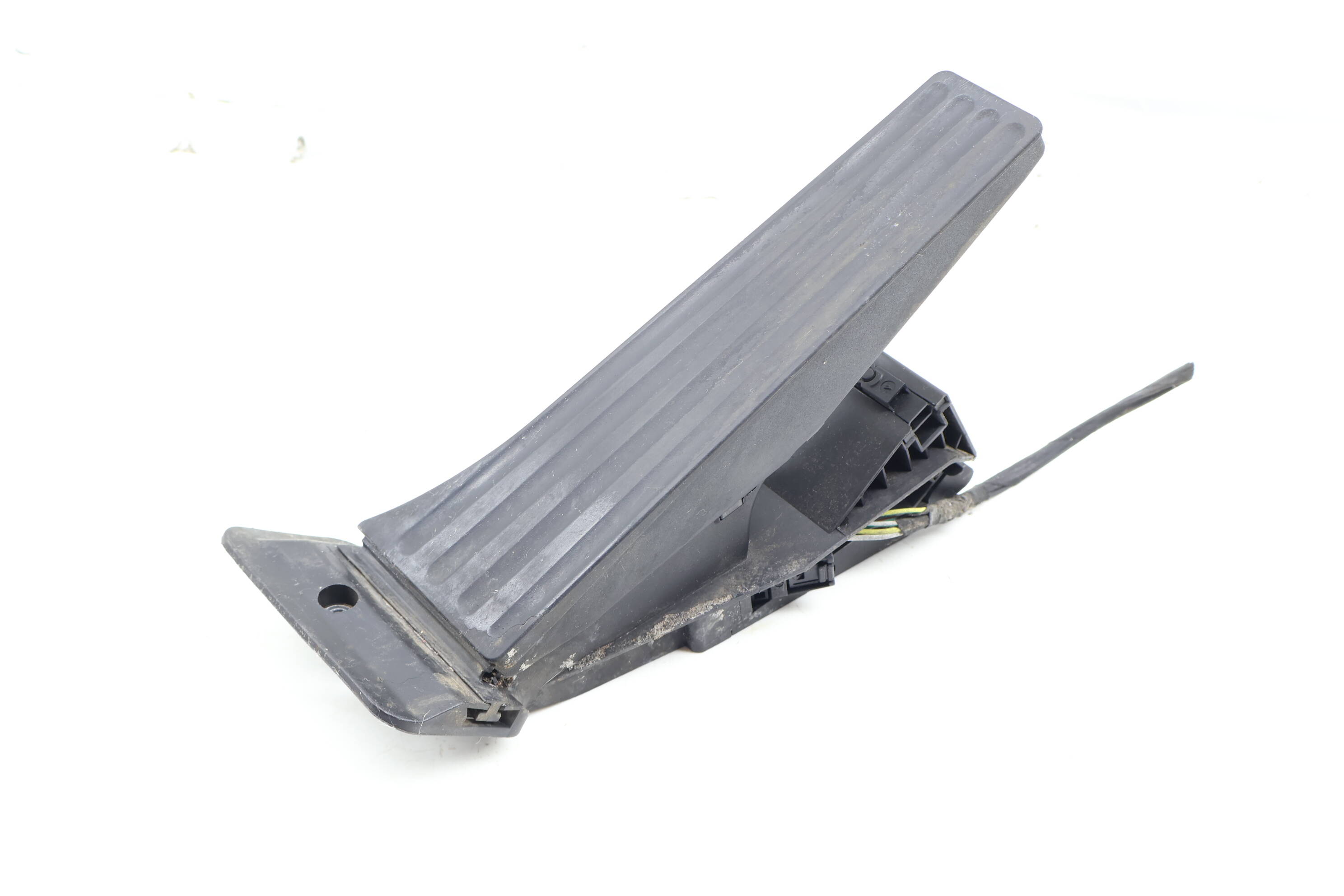 Gas Pedal / Accelerator Module 35426858574