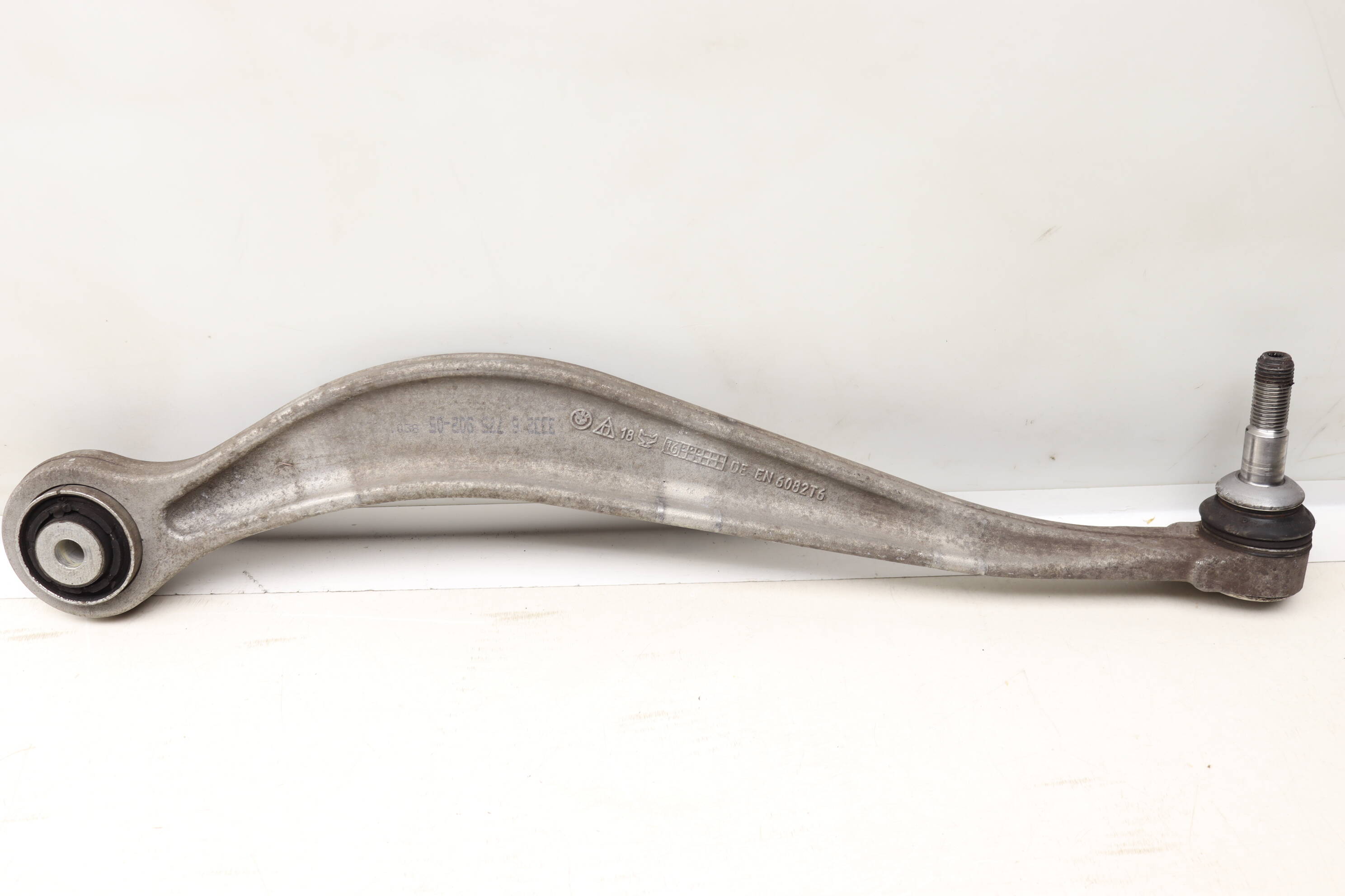Upper Control Arm (Rearward) 33326775902
