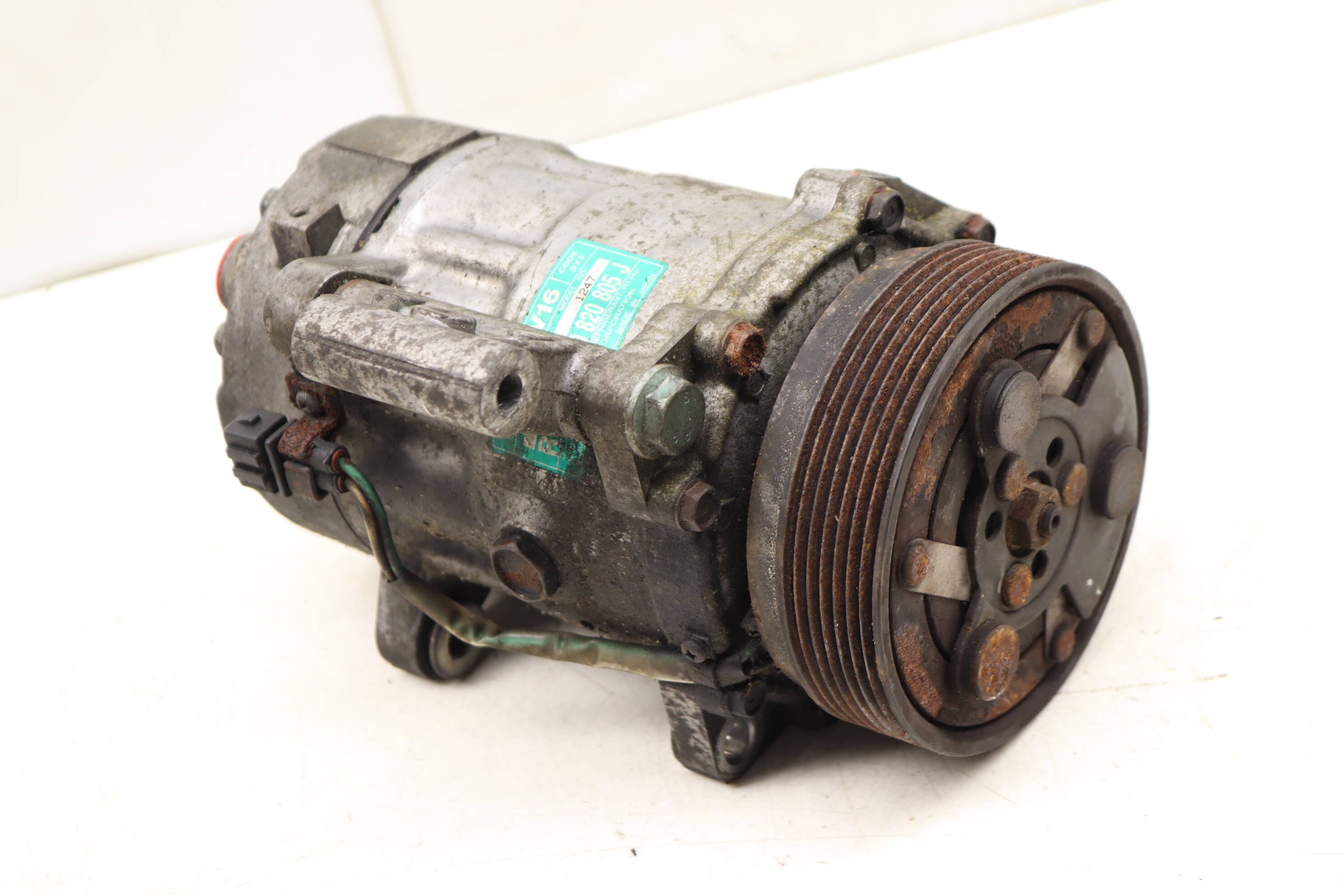 Ac Compressor 7D0820805J