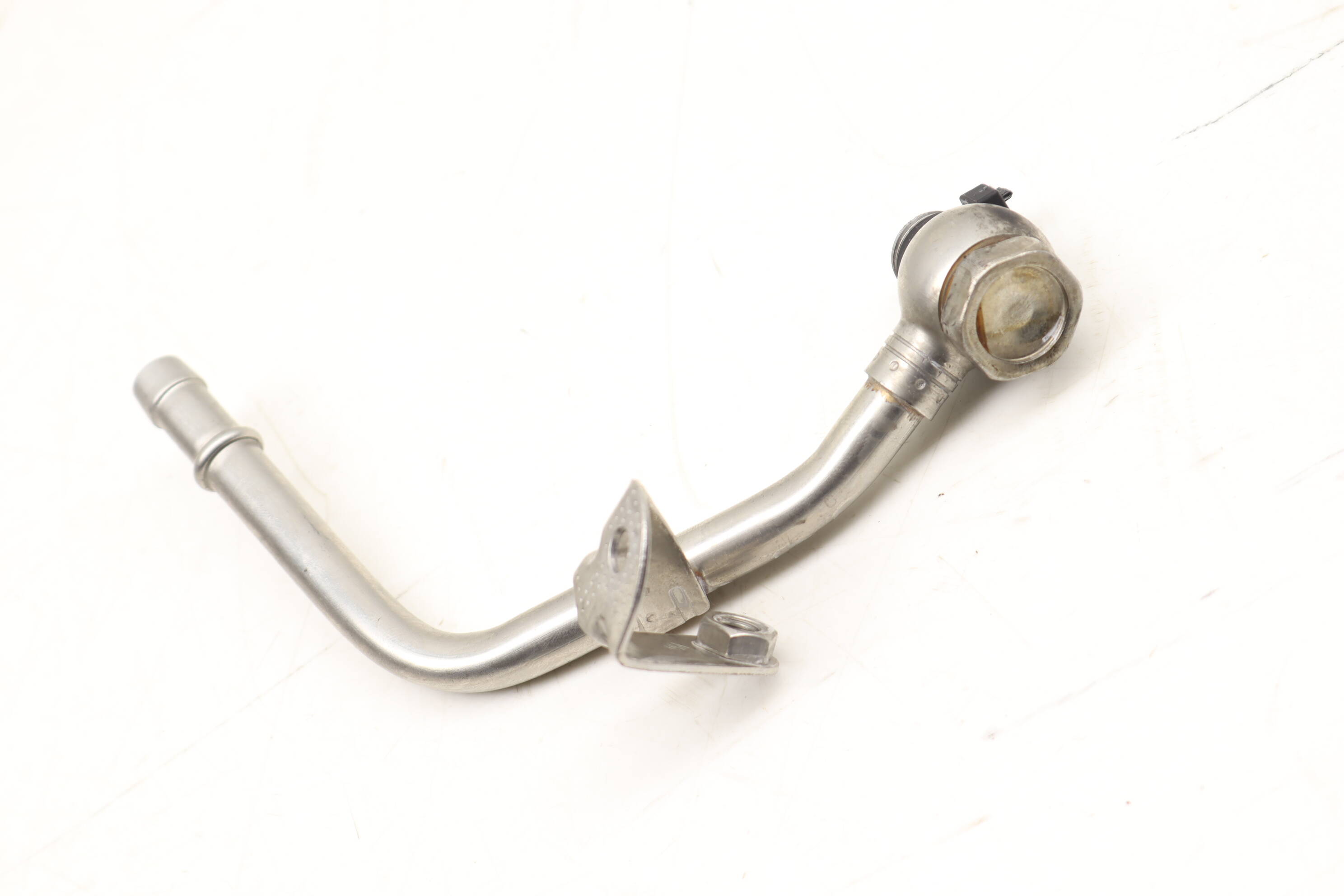 Turbo Coolant Return Line / Pipe 11537577014