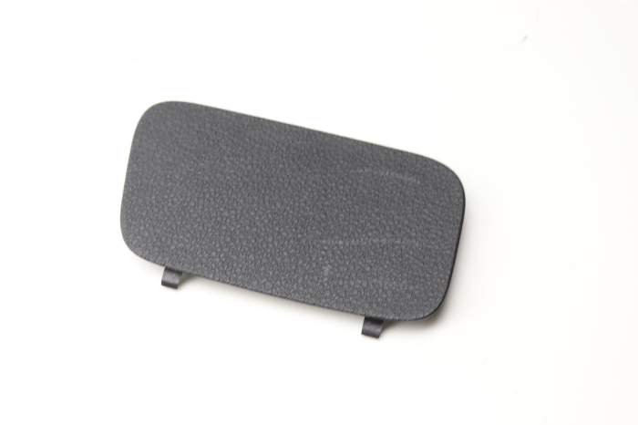 Trunk Trim / Tail Light Cover 561867605 main product photo
