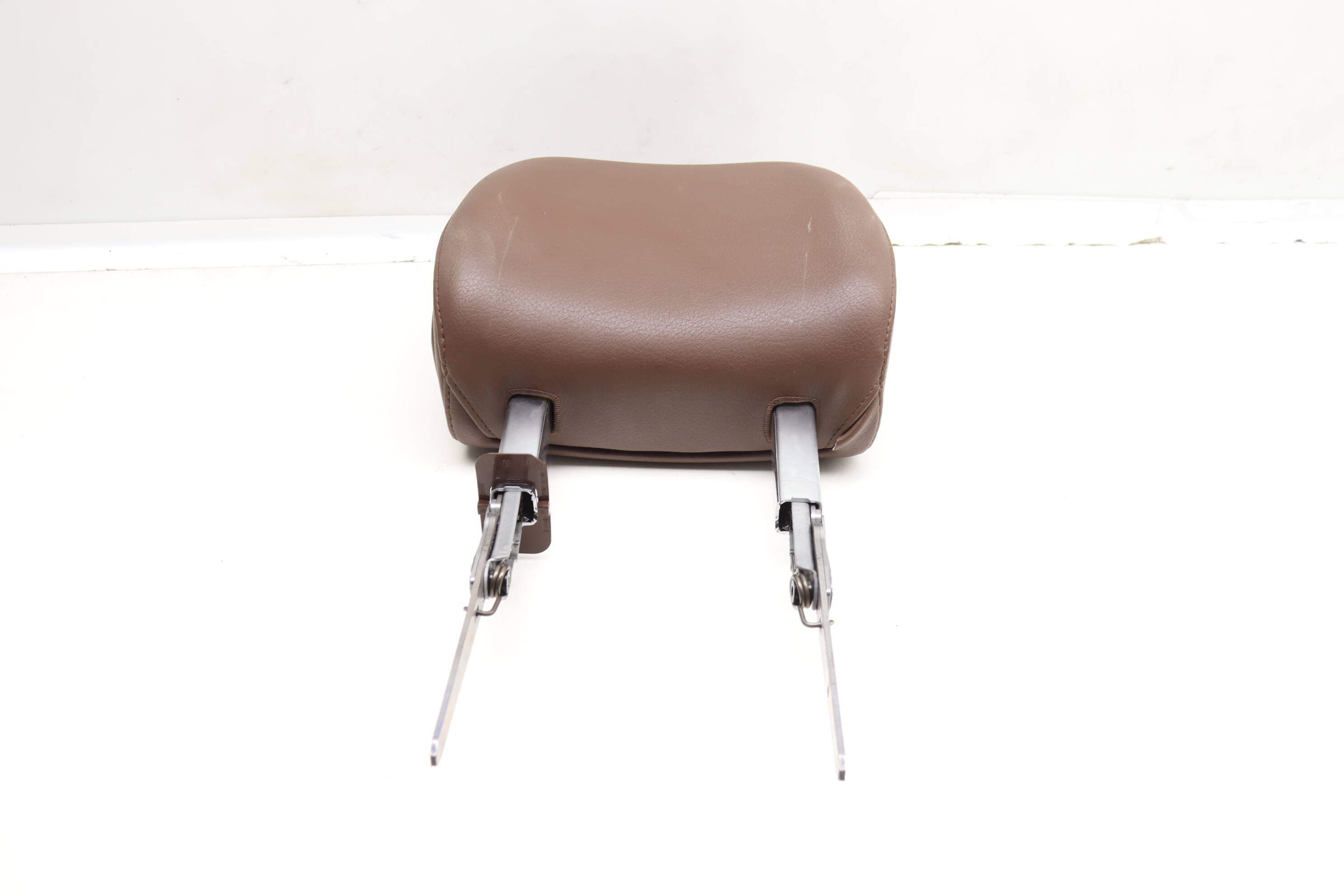 Headrest / Head Rest 4M0881902D