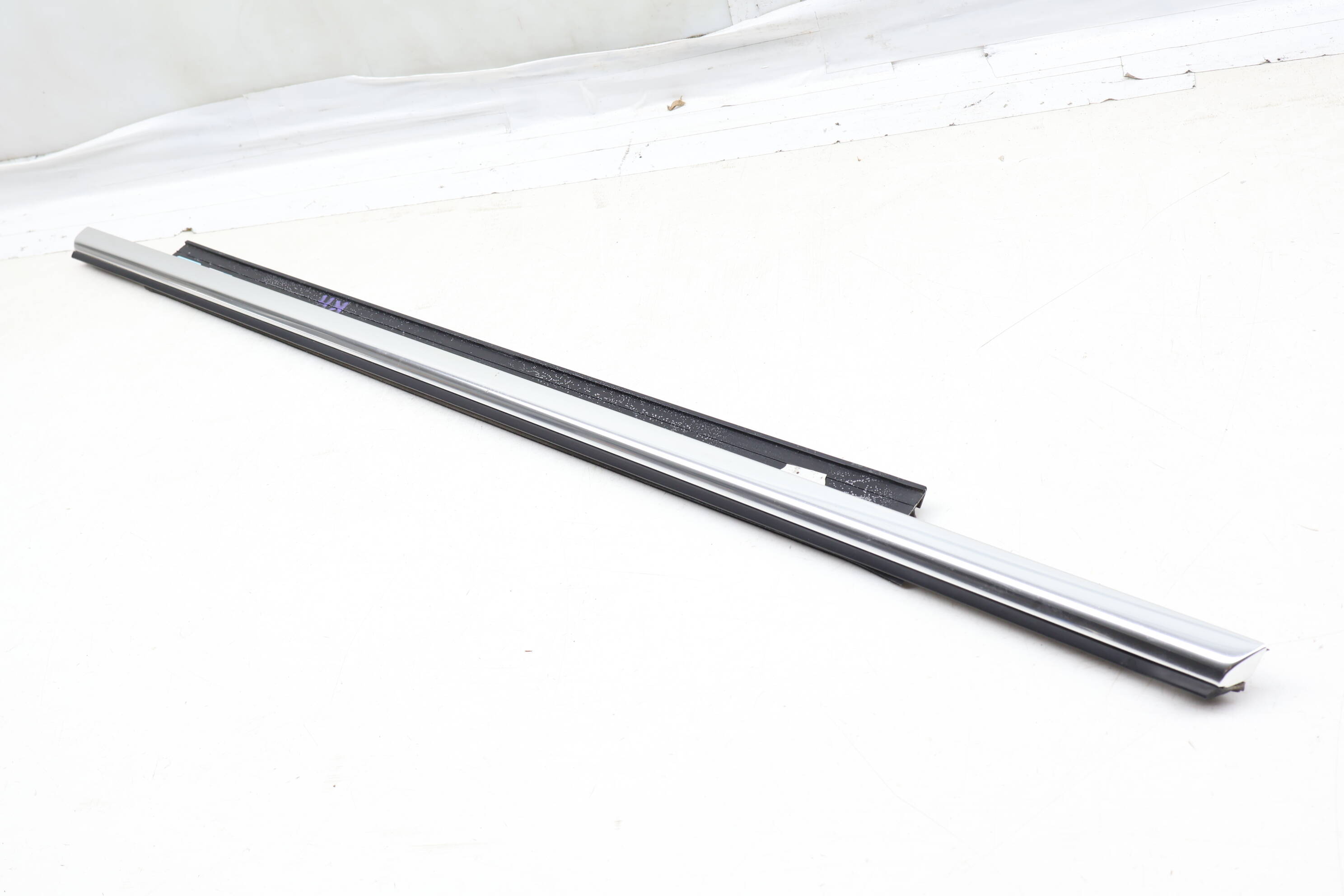 Exterior Door Window Slot Seal / Trim 8U0853764