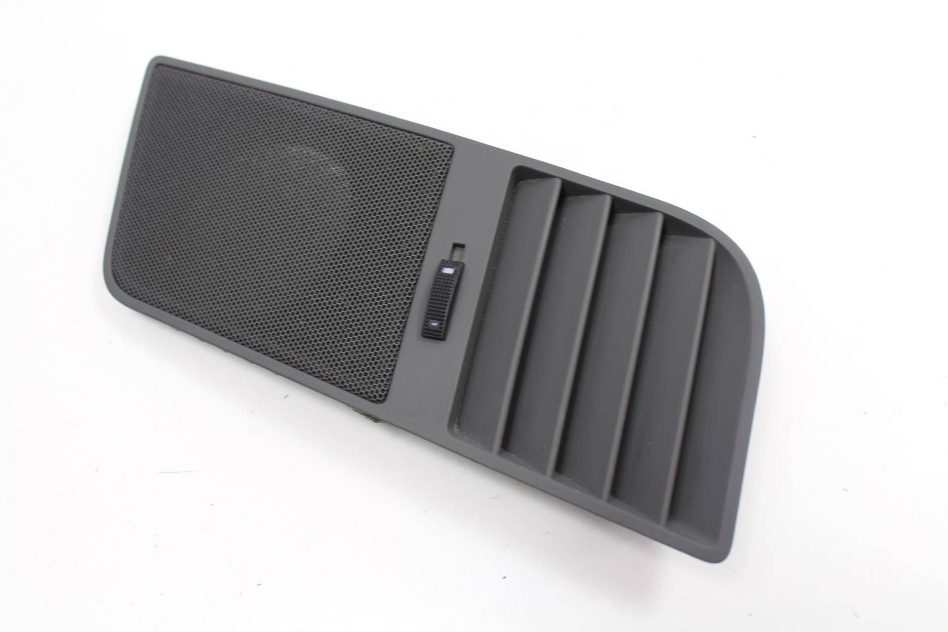 Convertible Upper Dash Defrost Air Vent 8H0819793A