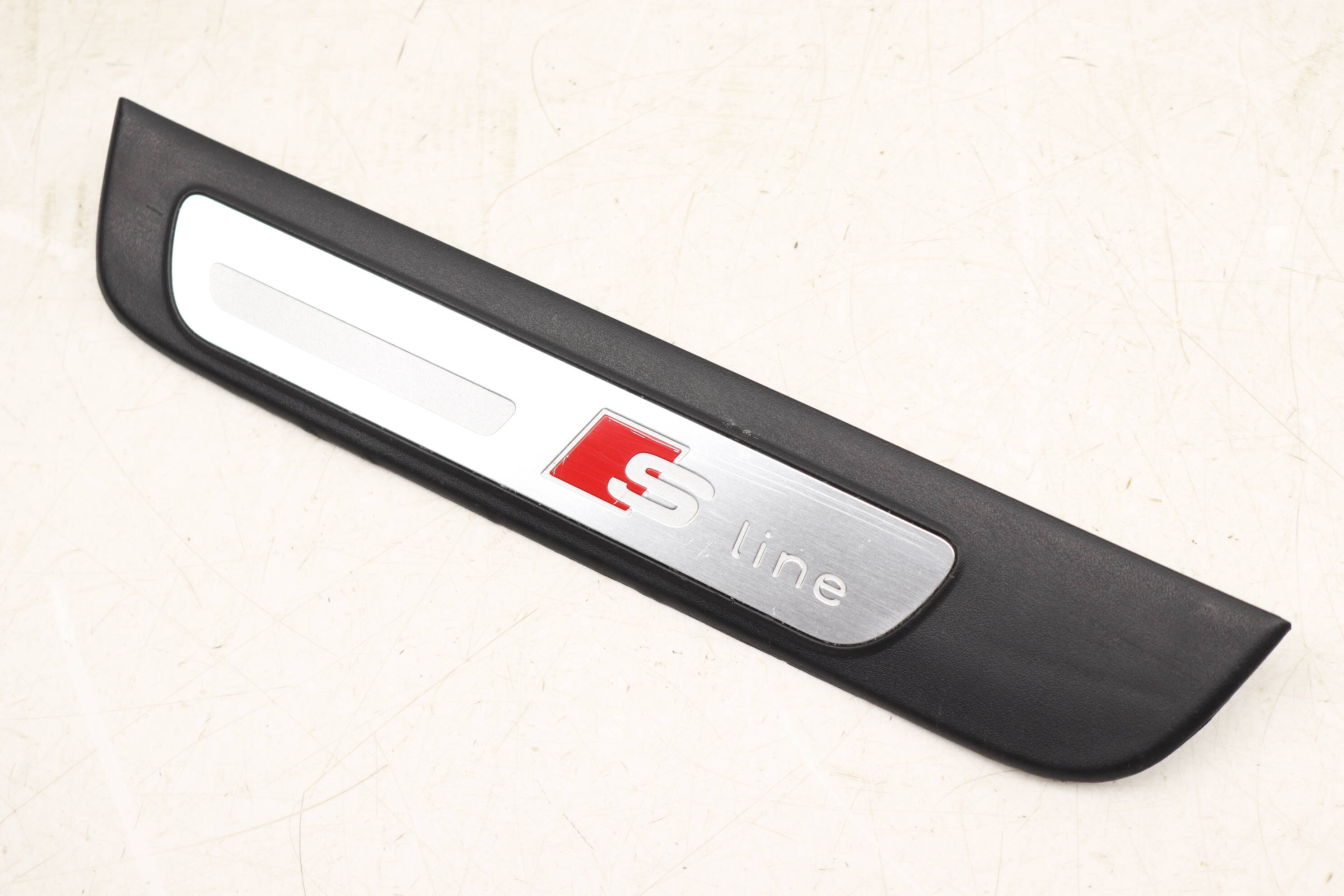 Door Sill Panel / Scuff Plate (S Line) 8K0853375B