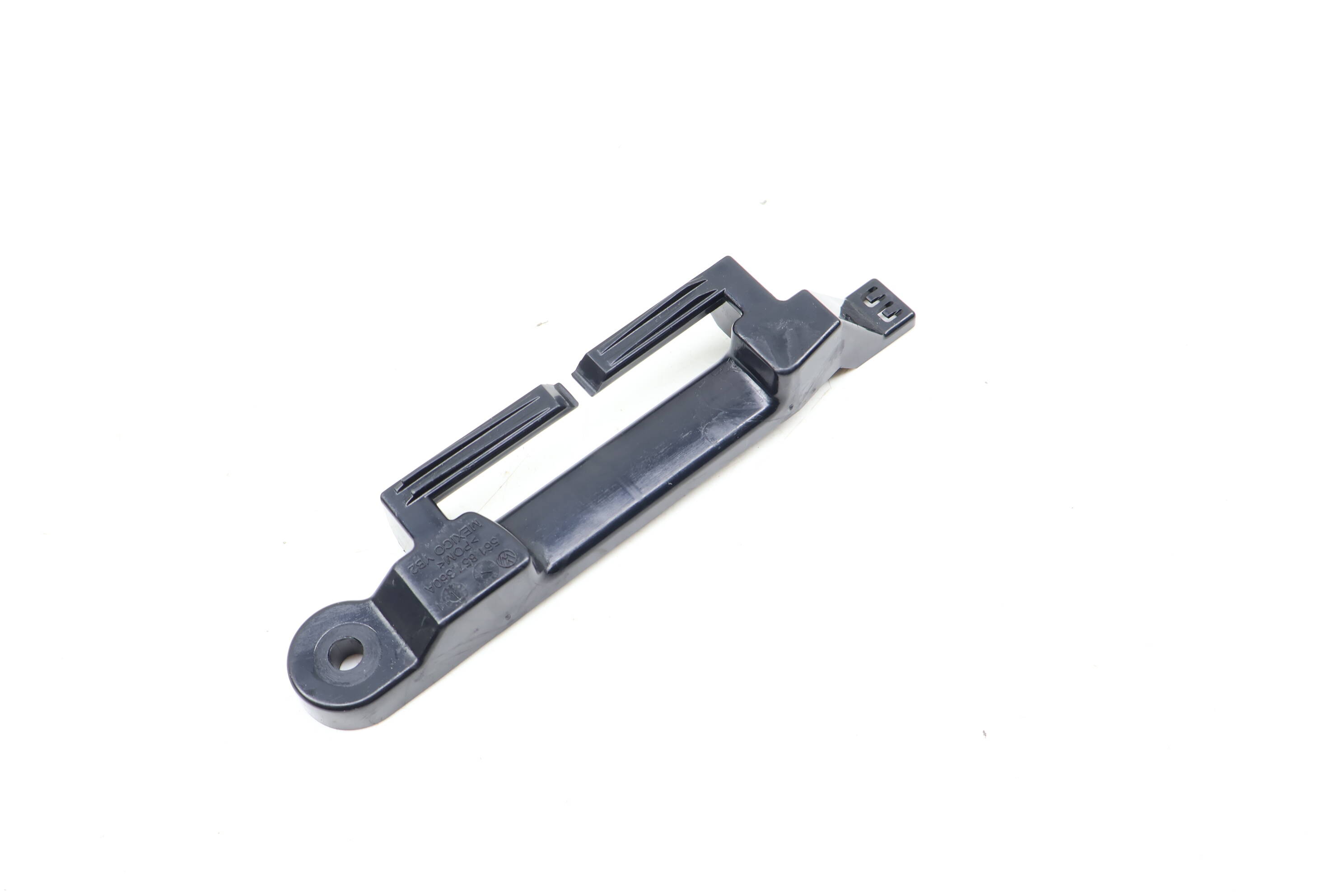 Center Seat Belt Guide 561857360A