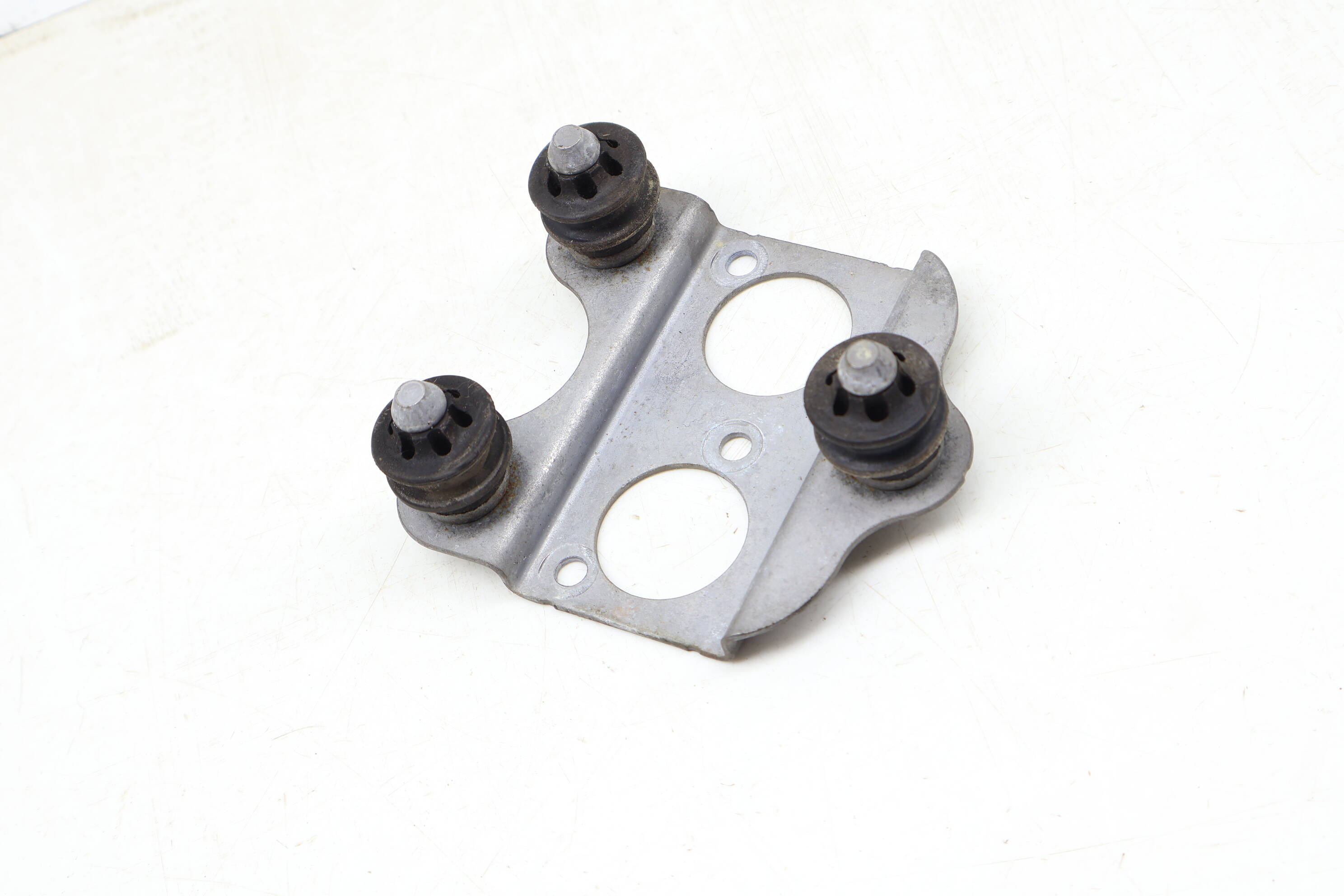 Abs Pump Mount Bracket 7L8614235