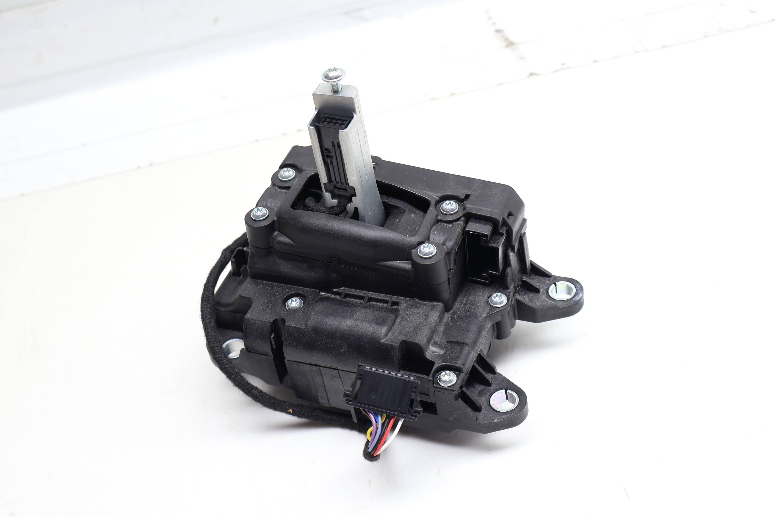 Automatic Shift / Shifter Assembly 4M1713041D