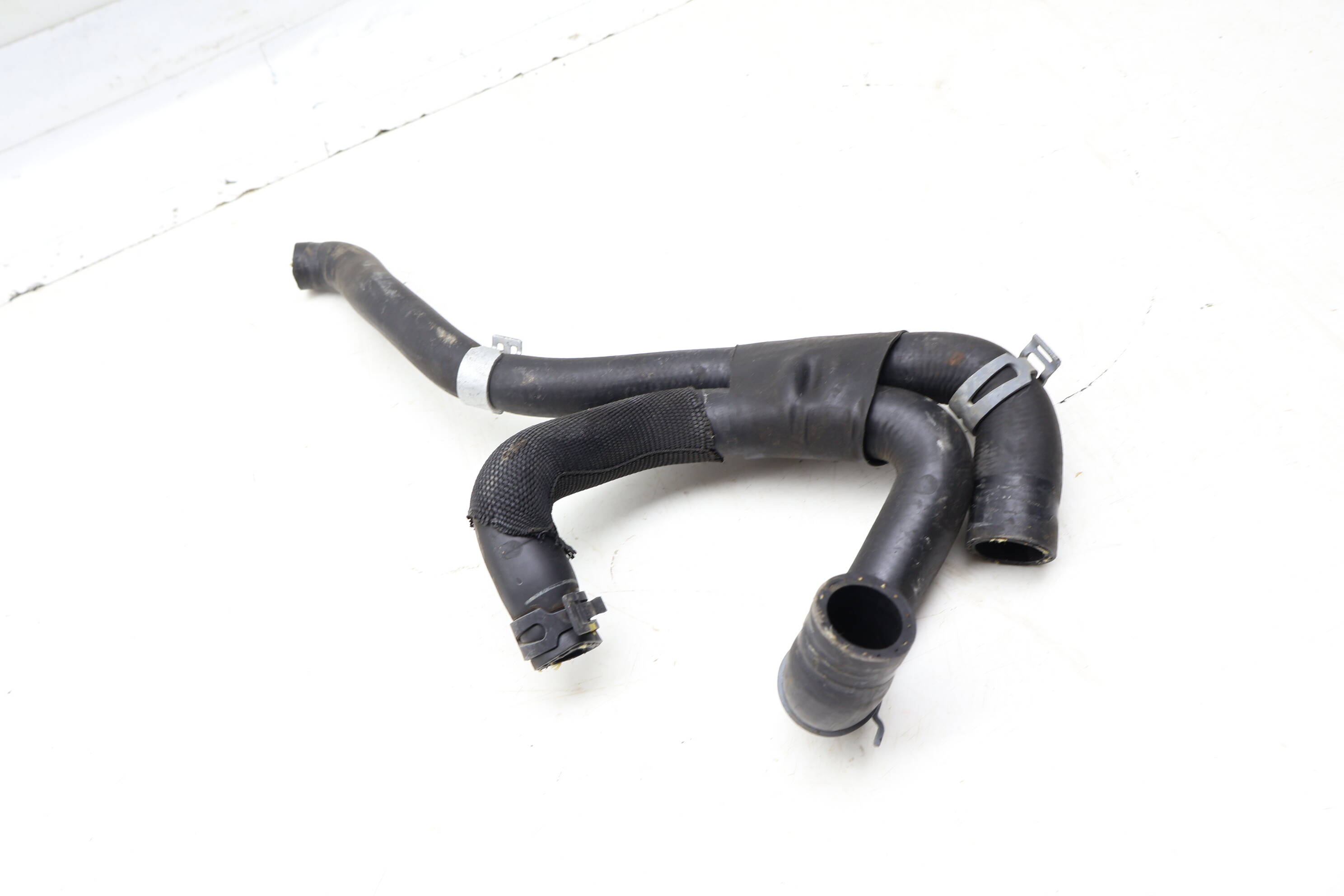 Coolant Hose / Line Set 06H121057BA