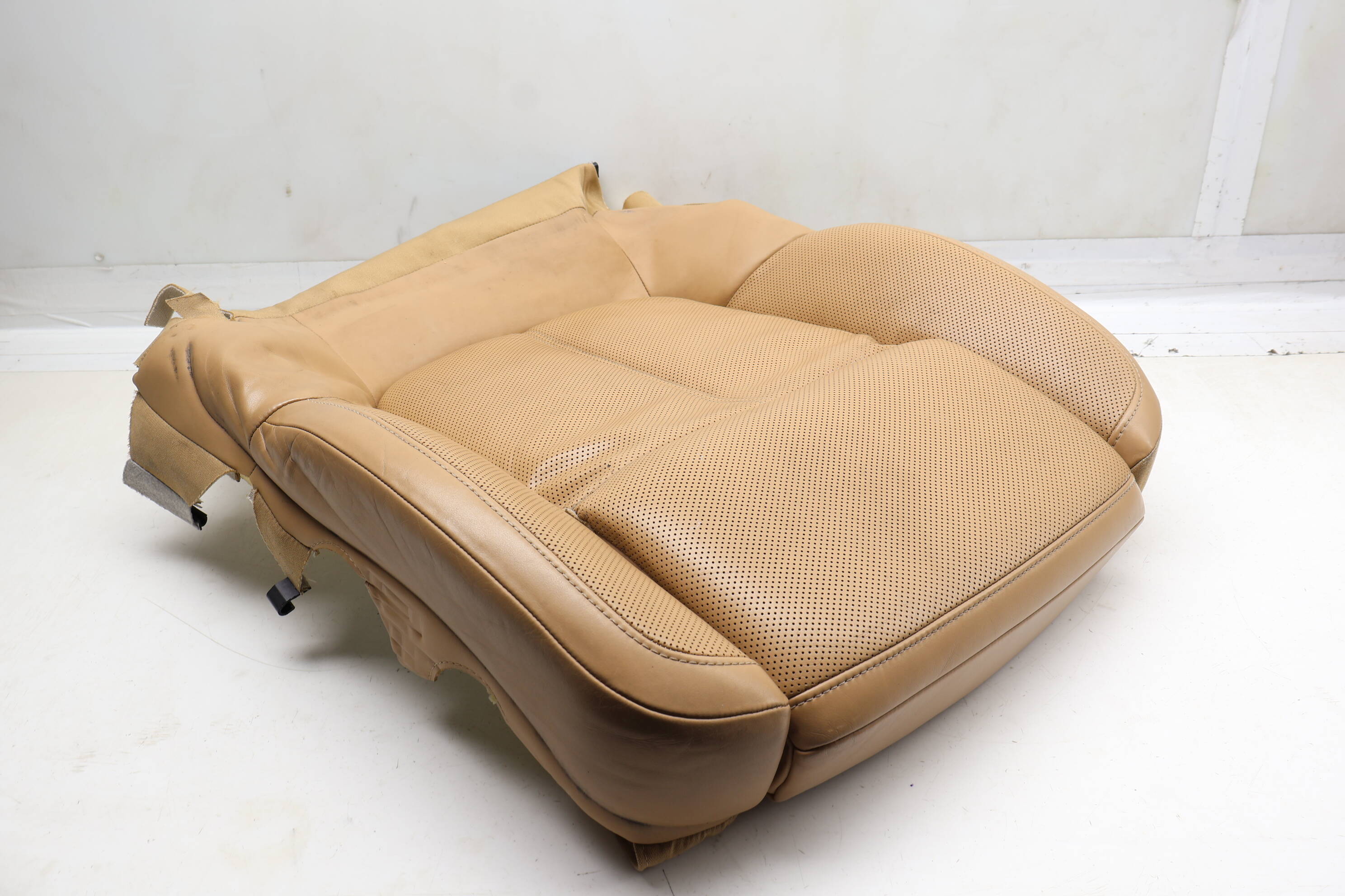 Lower Seat Bottom Cushion (Leather) 95B881406BH