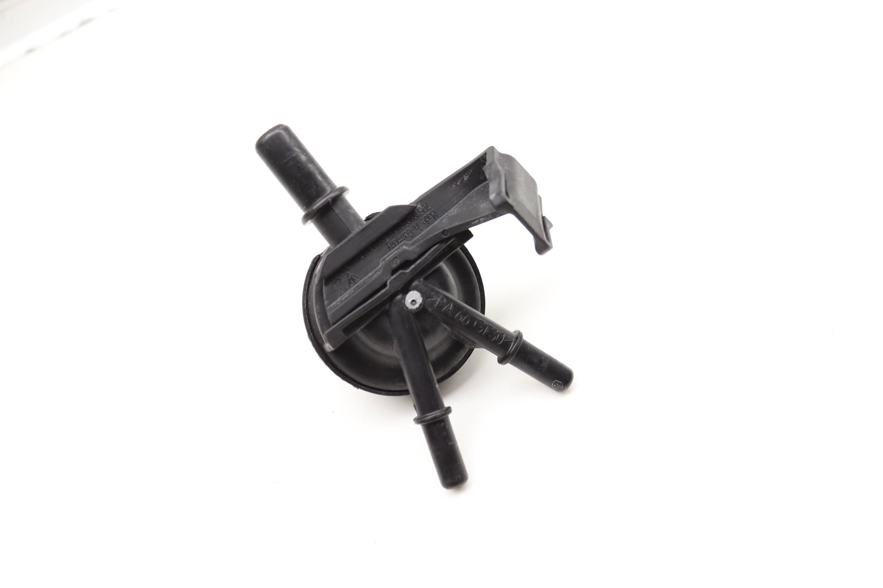 Coolant Bleeder Valve 7P5121671