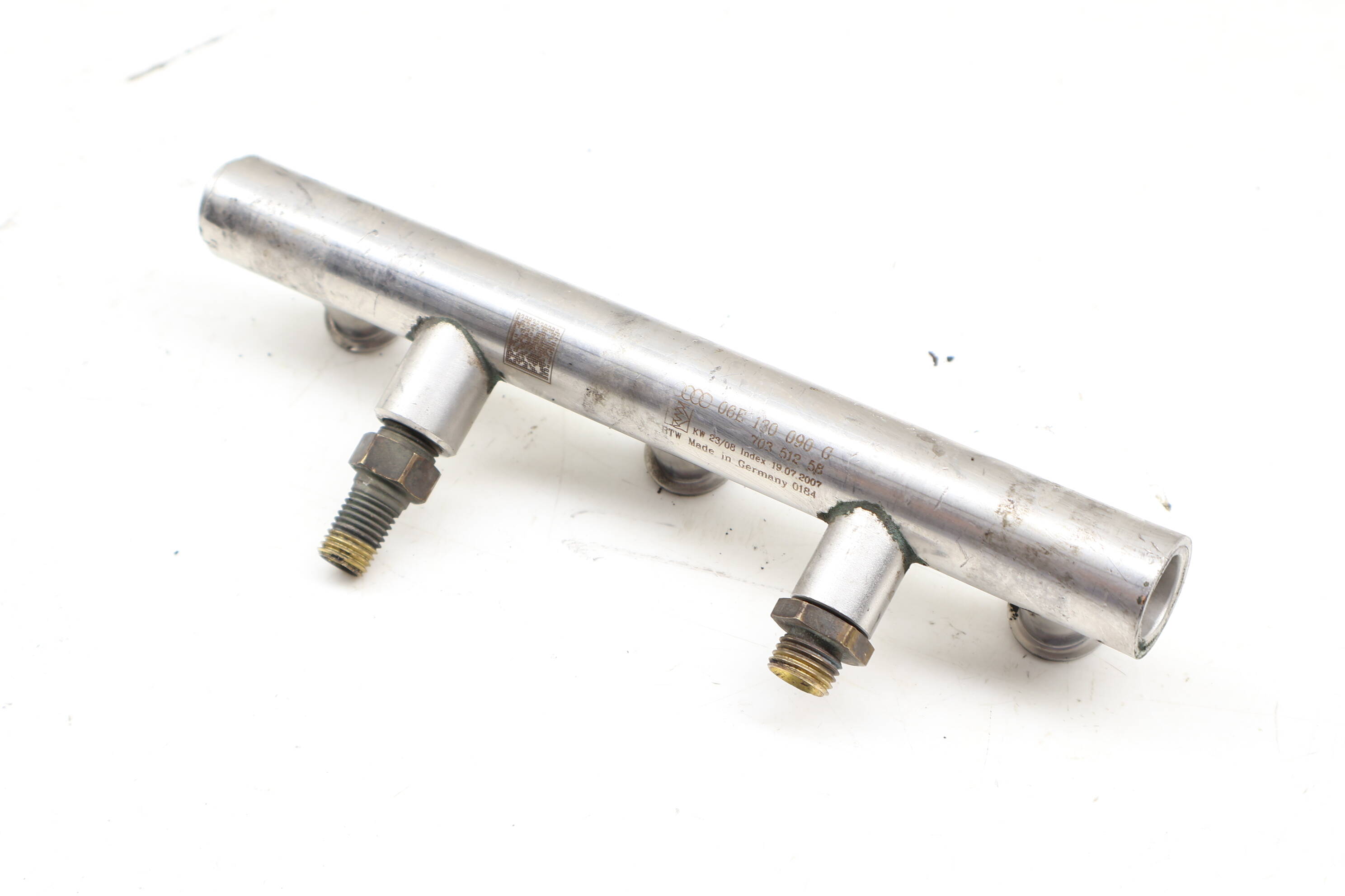 Fuel Rail 06E130090G