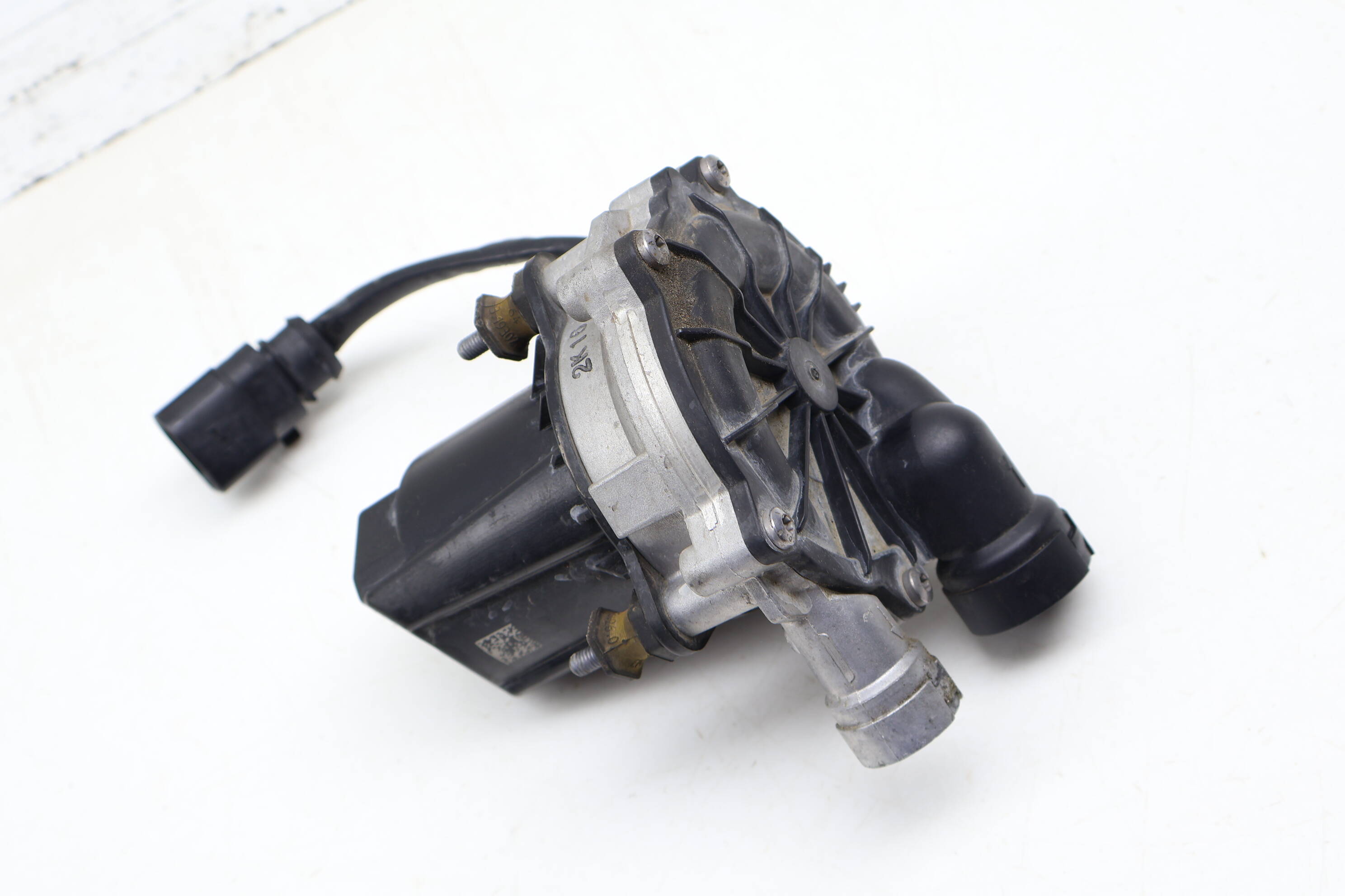 Secondary Air Pump 04E959231E
