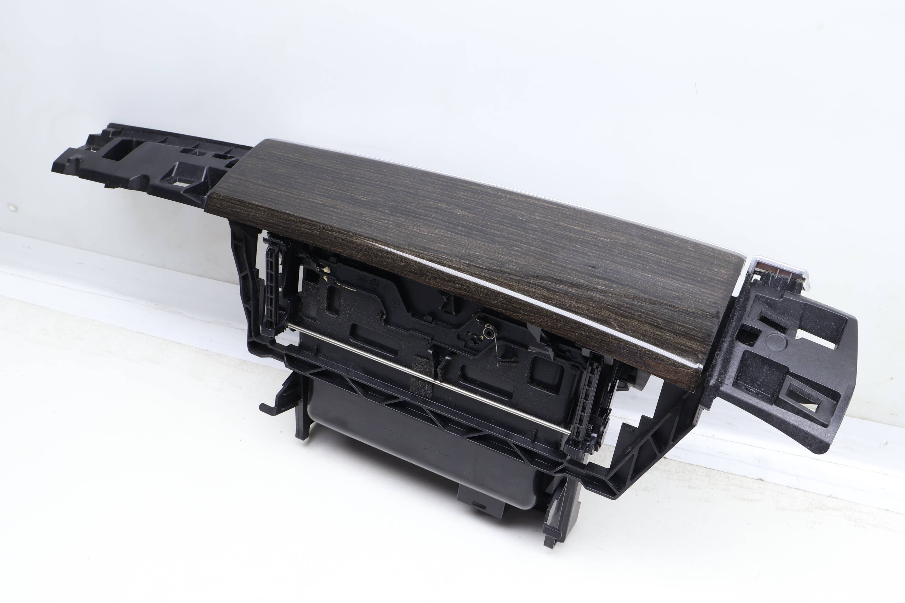 Dash Storage Tray / Bin 51459119796