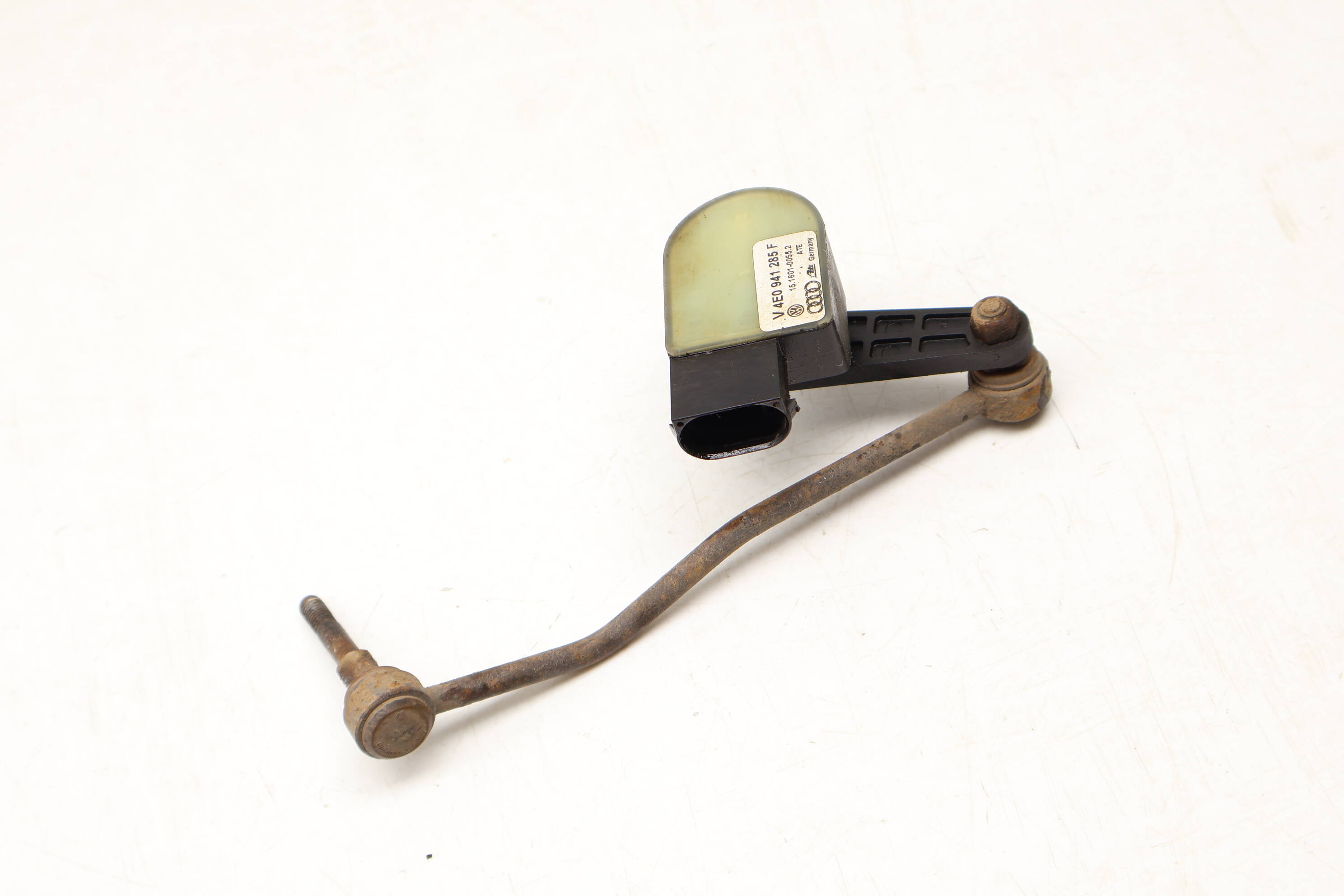 Headlight / Suspension Leveling Sensor 4E0941285F