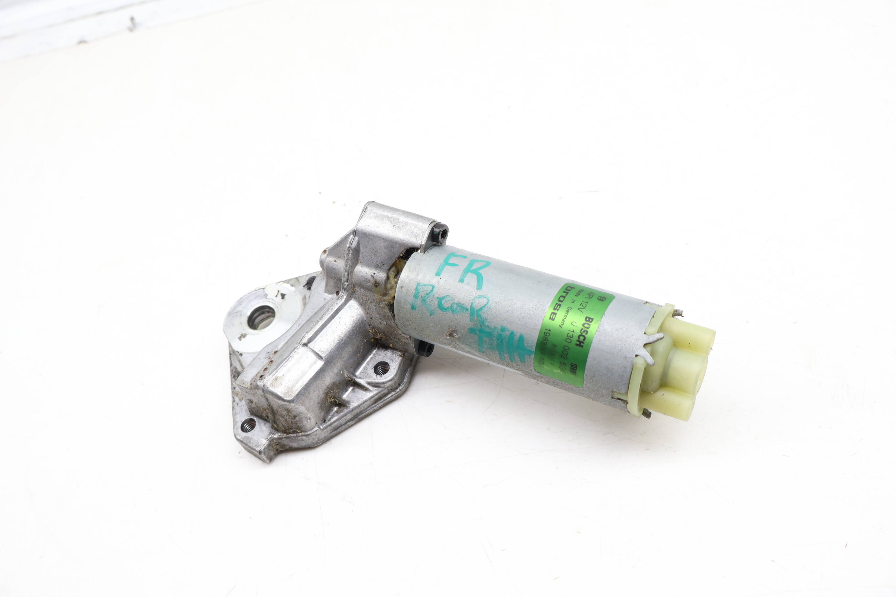 Rear Tilt Seat Motor W/ Transmission 8E0959112