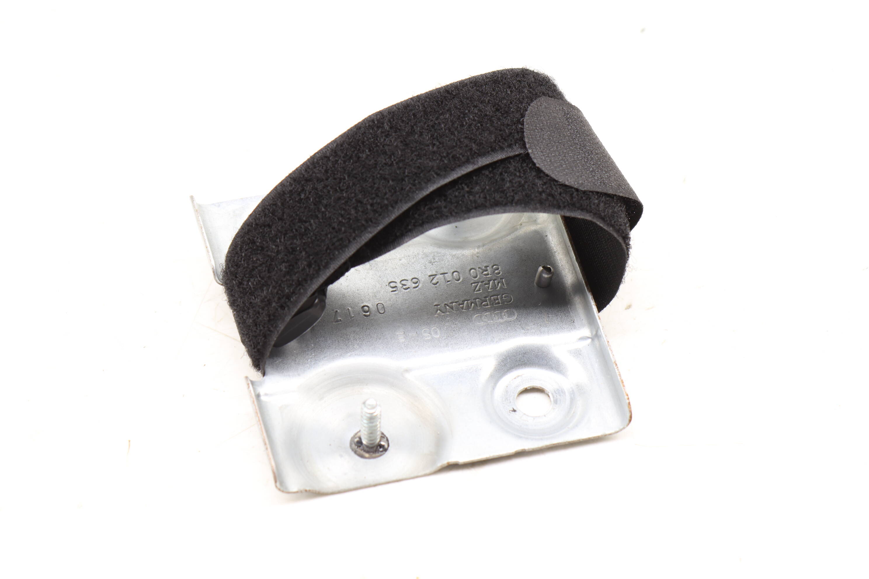 Tool Kit Housing / Case Mount Bracket 8R0012635