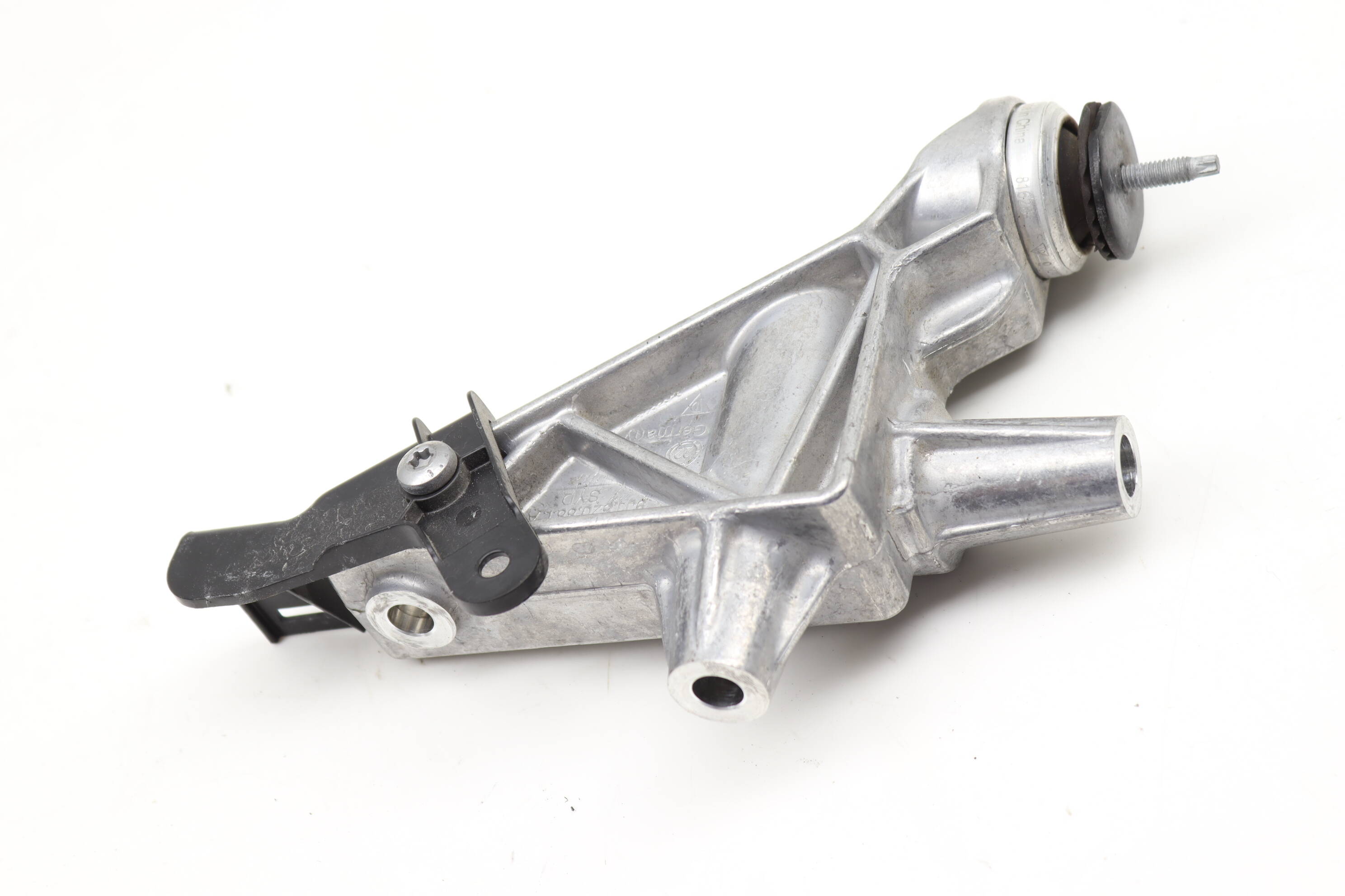 Engine Motor / Transmission Mount Bracket 9J1820881A