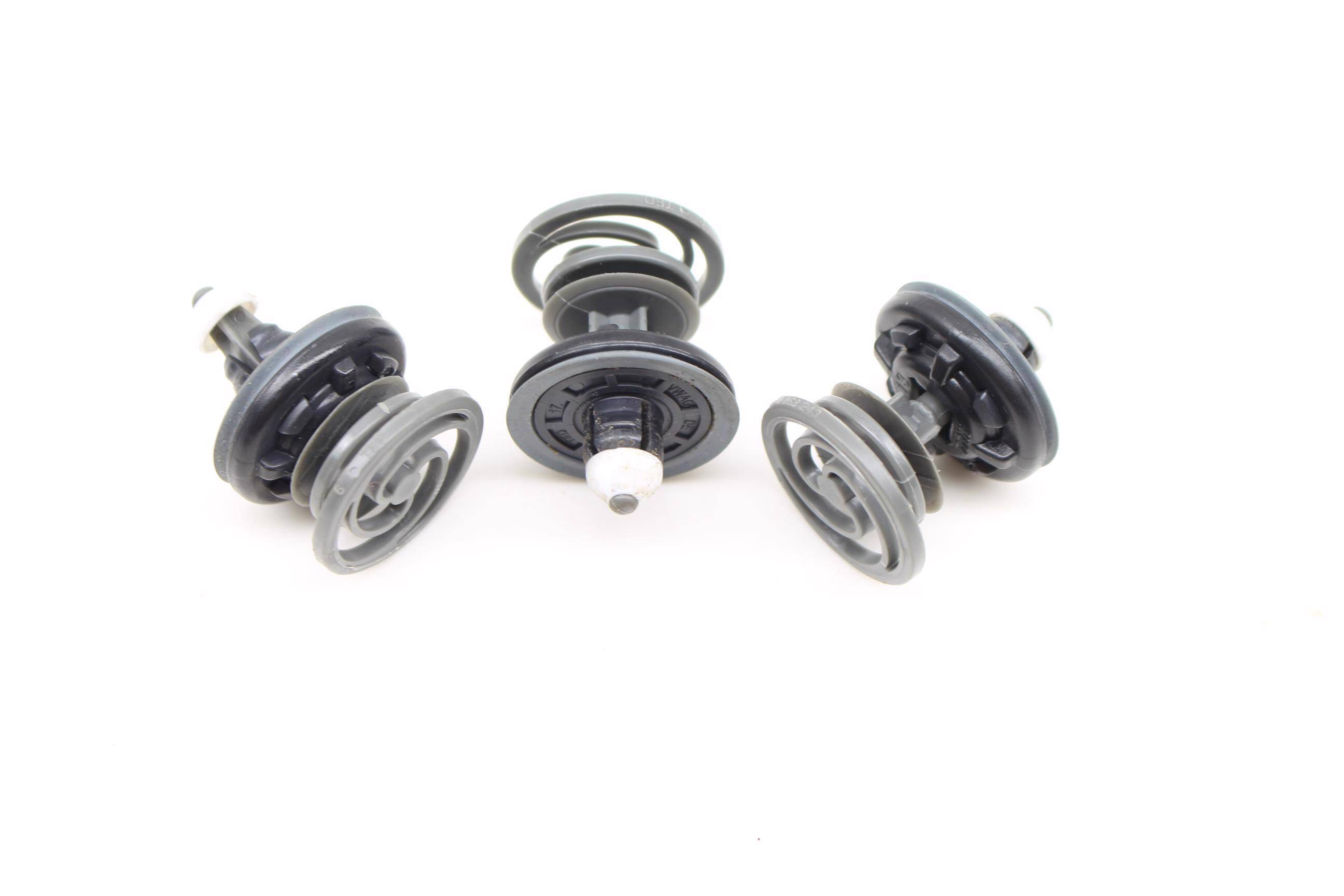 Door Panel Clip Set (3) 4H0868243