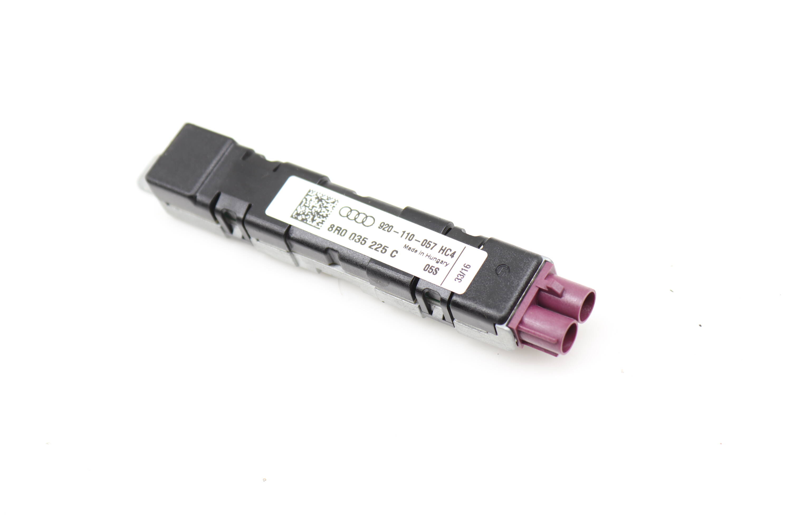 Lower Antenna Booster 8R0035225C